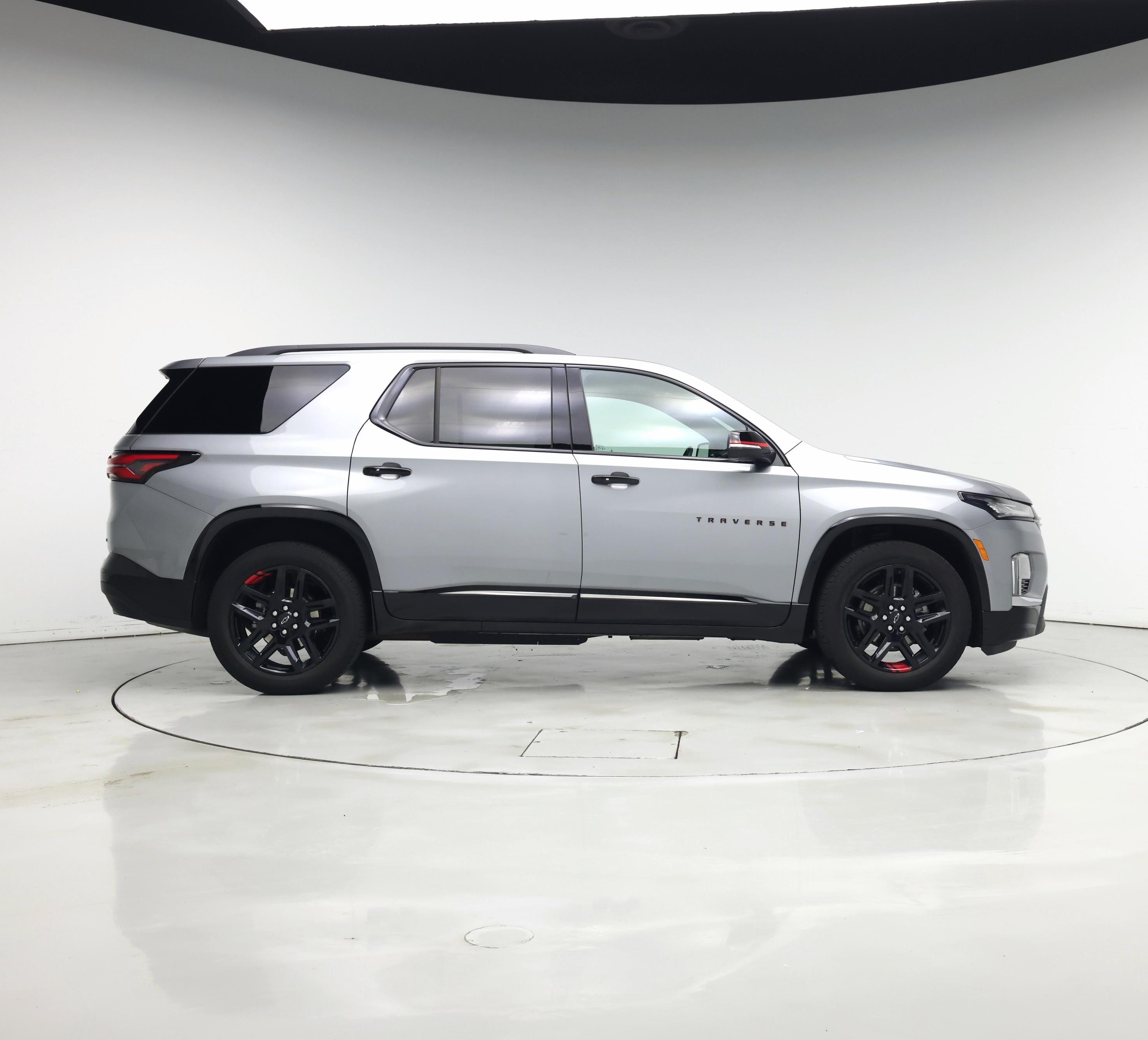 Thumbnail: 2023 Chevrolet Traverse - 7