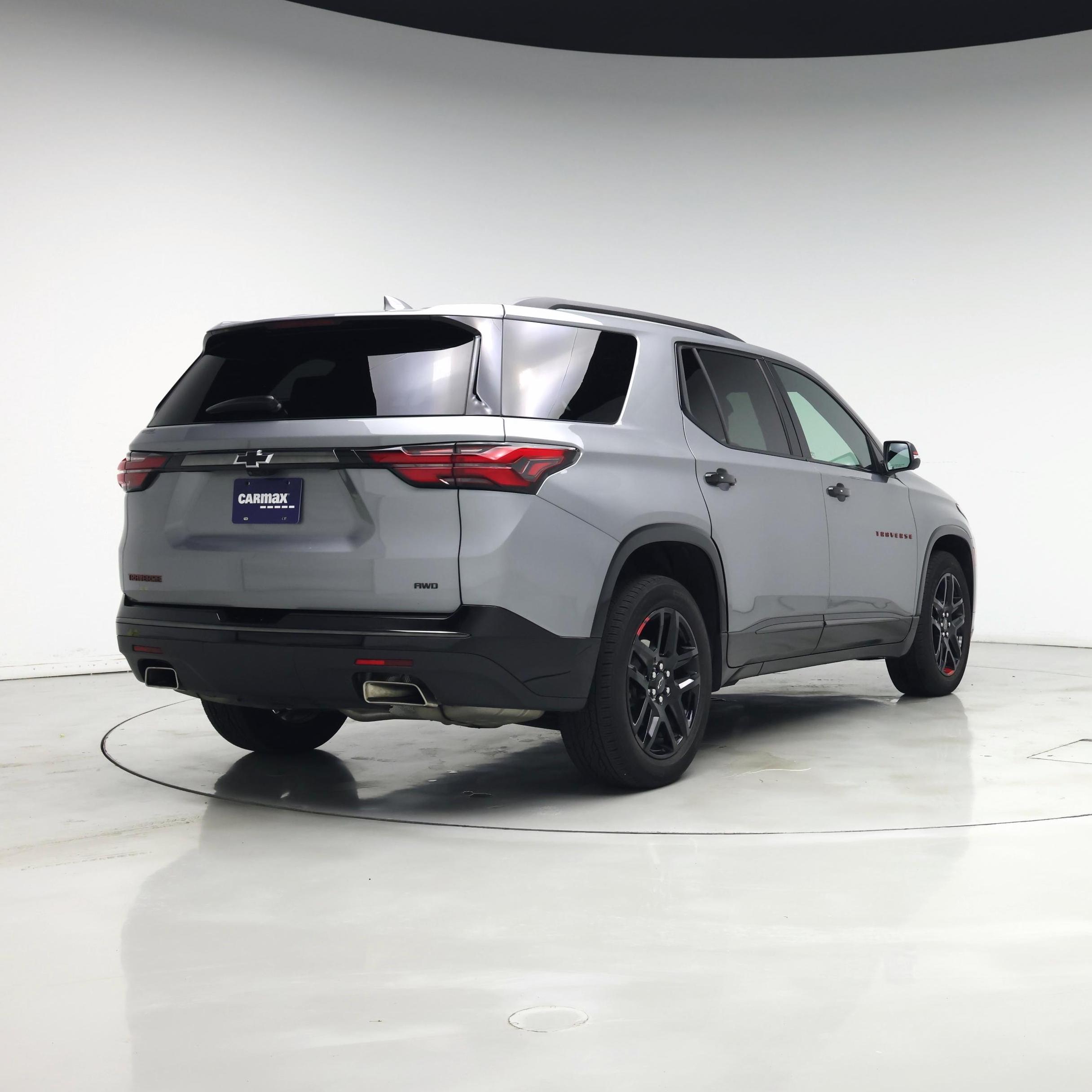 Thumbnail: 2023 Chevrolet Traverse - 8