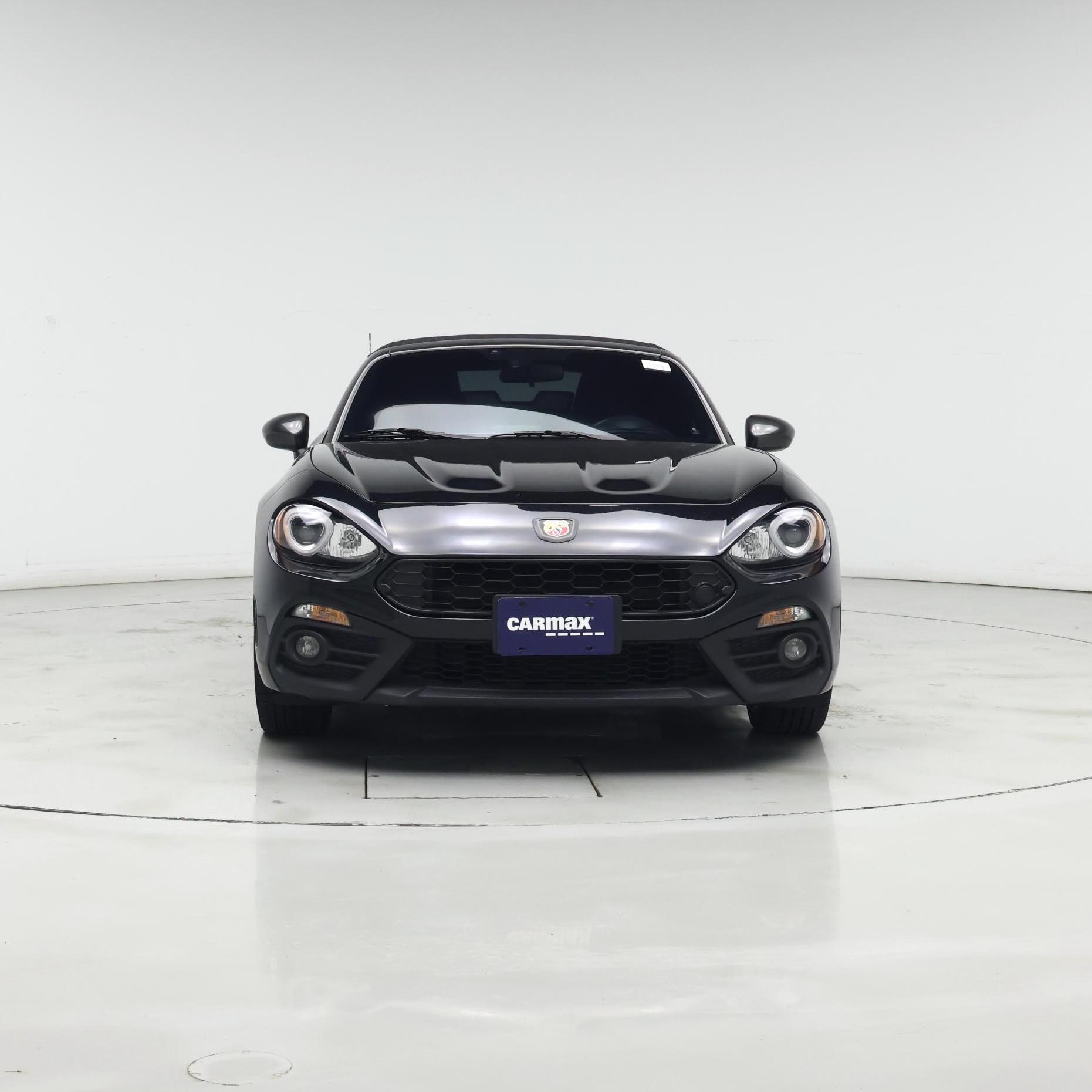 Thumbnail: 2017 Fiat 124 Spider - 5