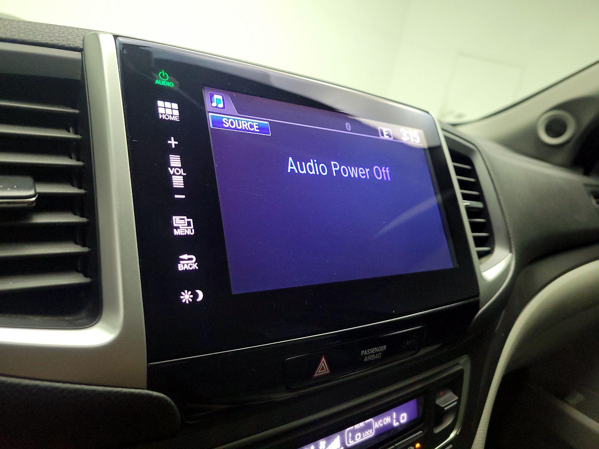 Thumbnail: 2016 Honda Pilot - 13