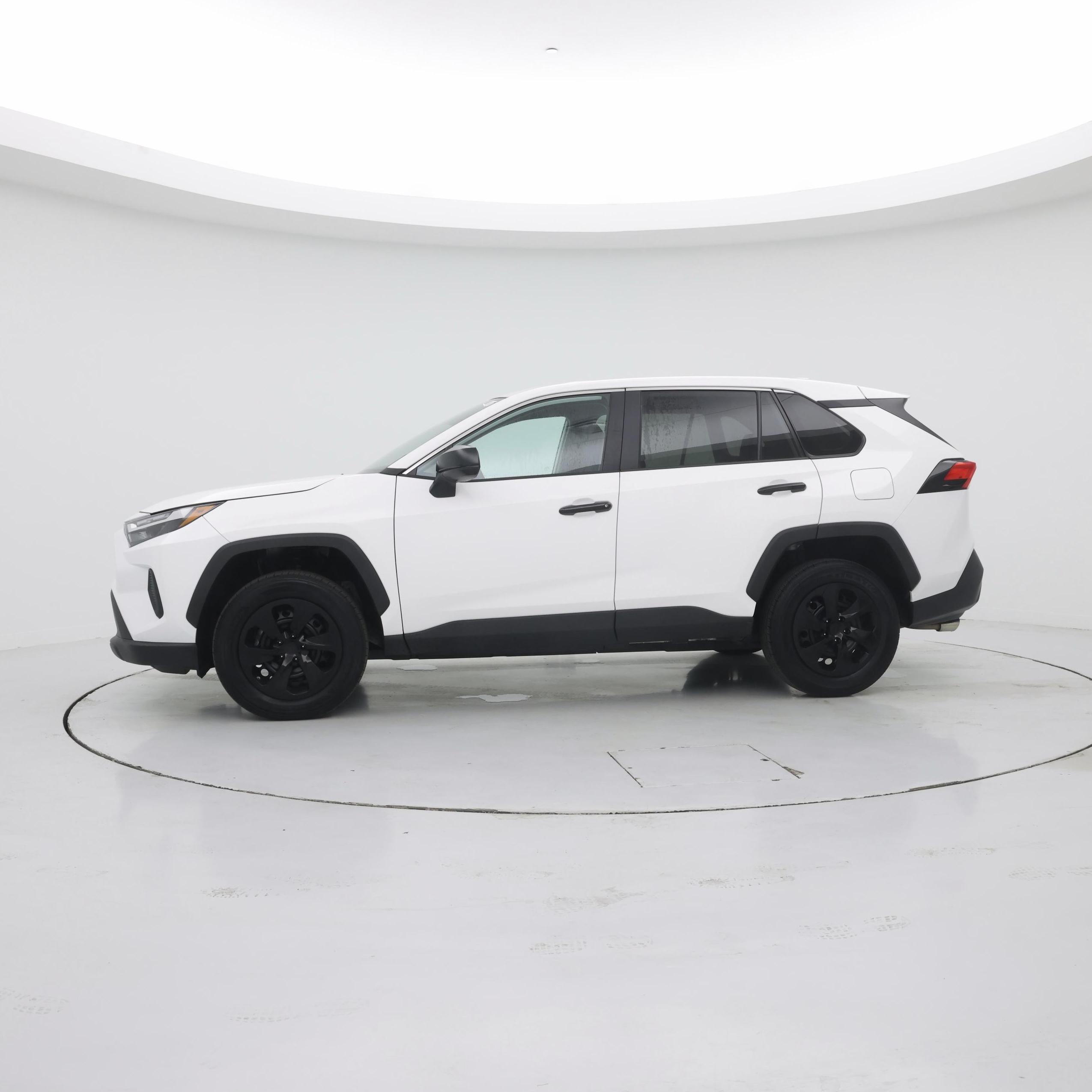 Thumbnail: 2024 Toyota RAV4 - 3