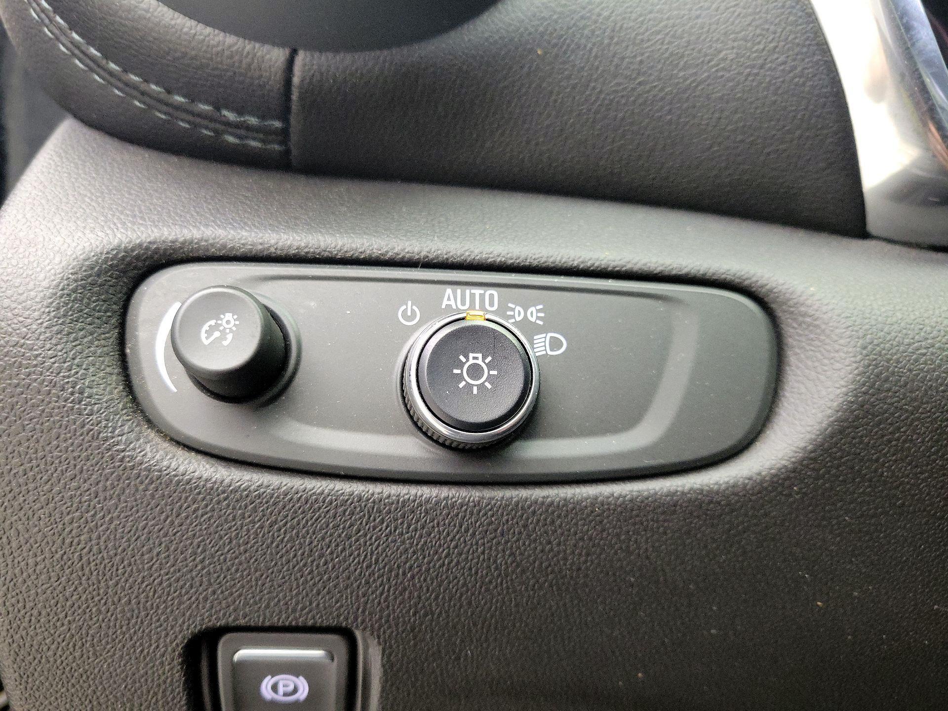 Thumbnail: 2022 Chevrolet Blazer - 13