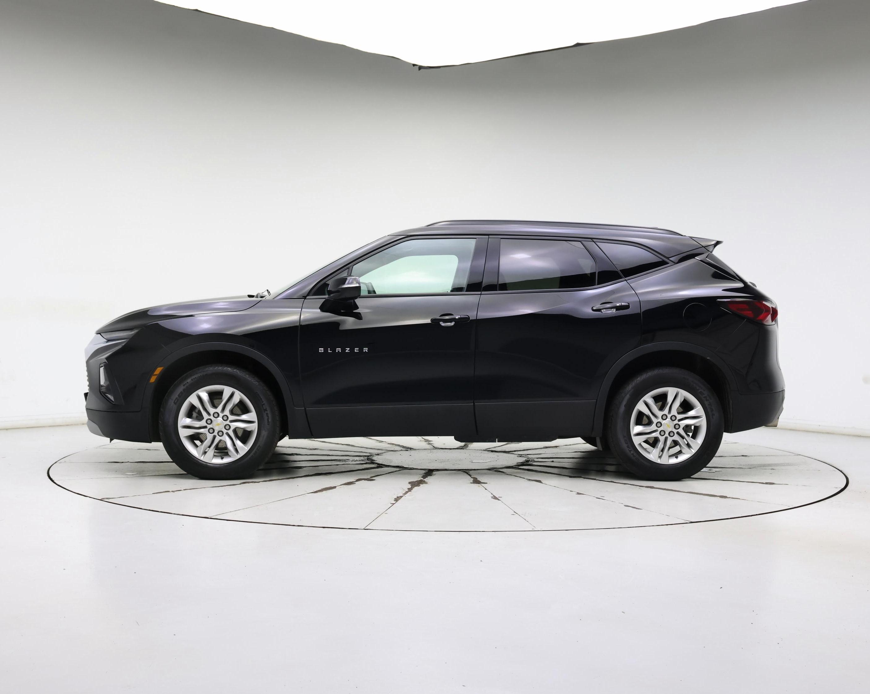 Thumbnail: 2022 Chevrolet Blazer - 3