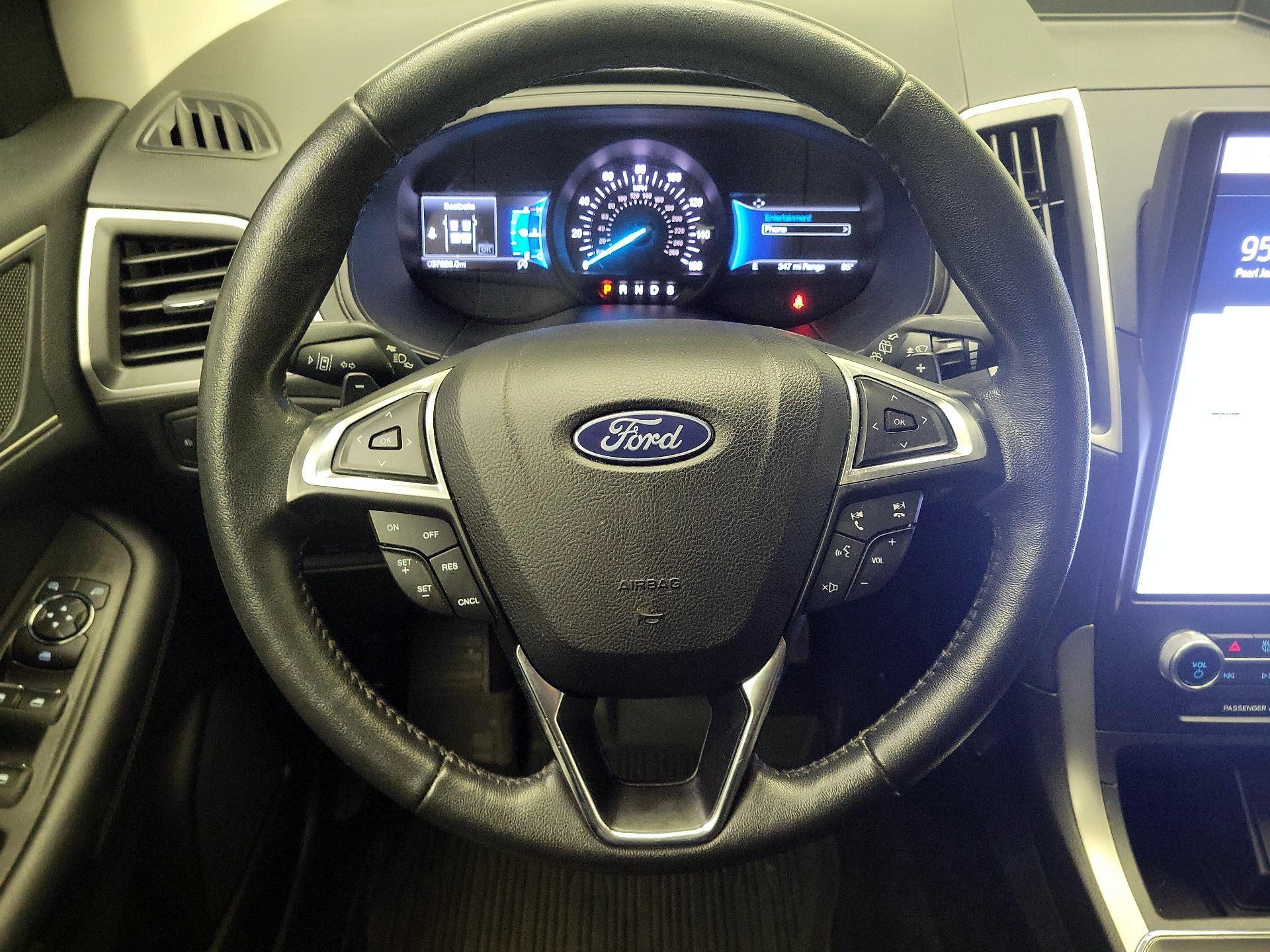 Thumbnail: 2022 Ford Edge - 10