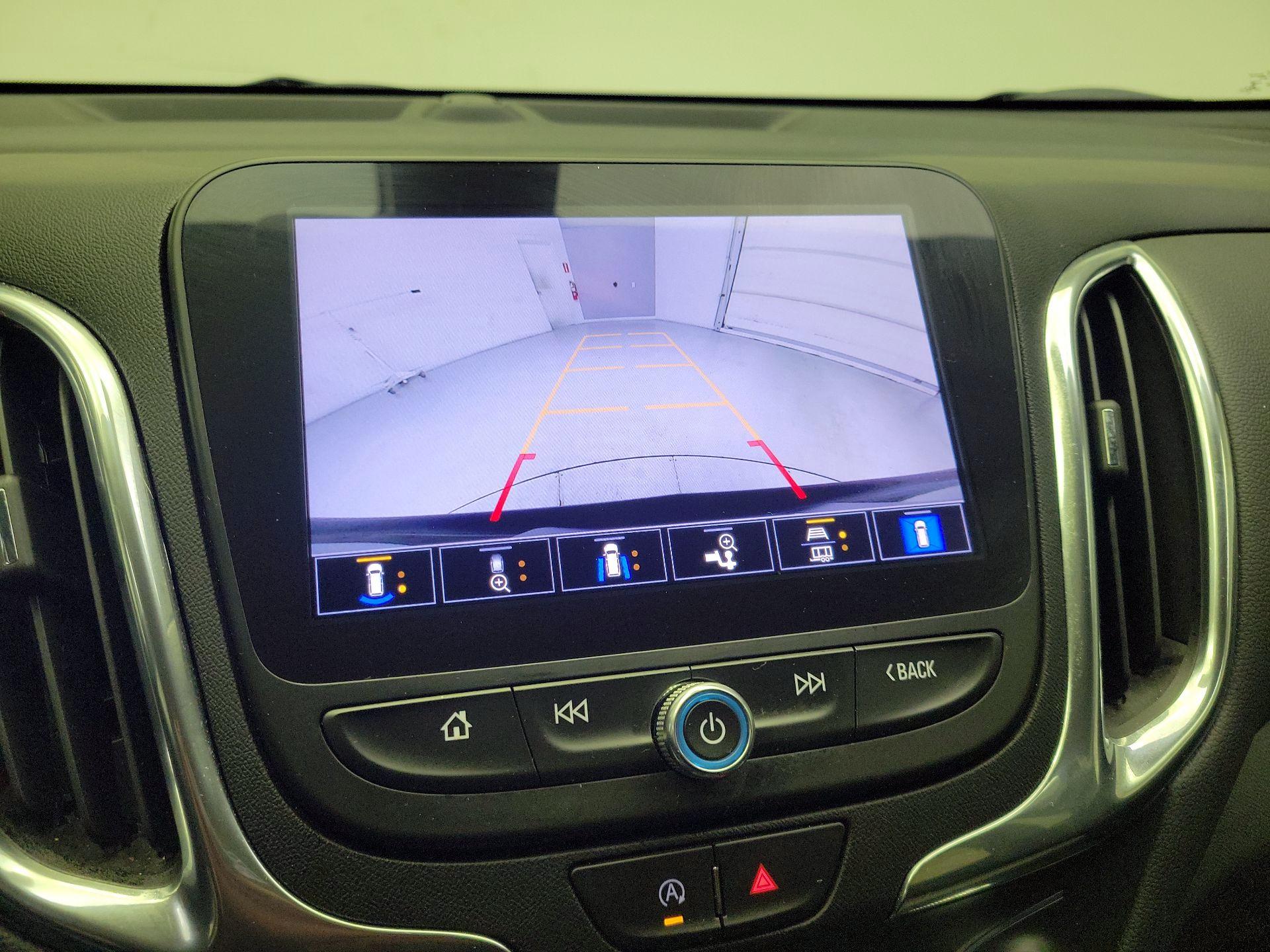 Thumbnail: 2022 Chevrolet Equinox - 15