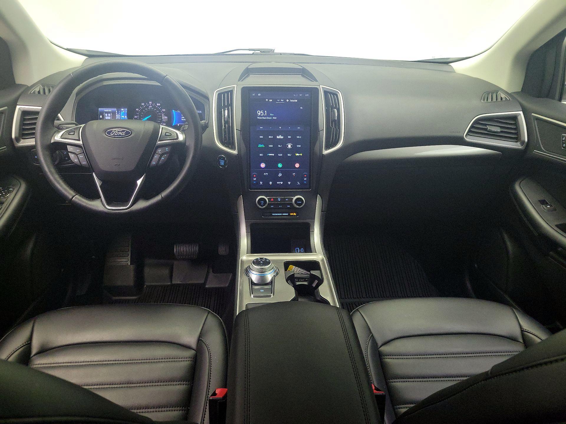 Thumbnail: 2023 Ford Edge - 9