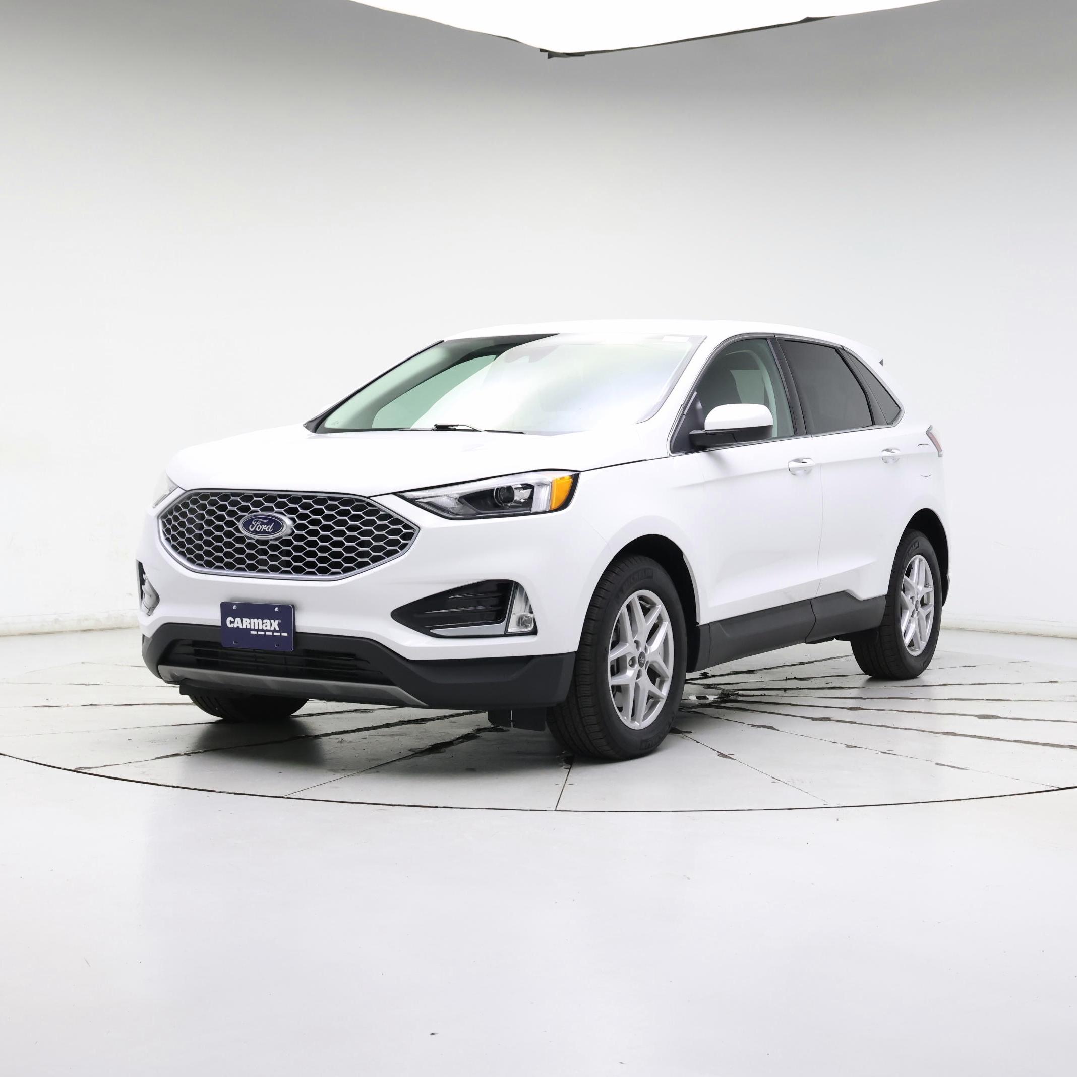 Thumbnail: 2023 Ford Edge - 4