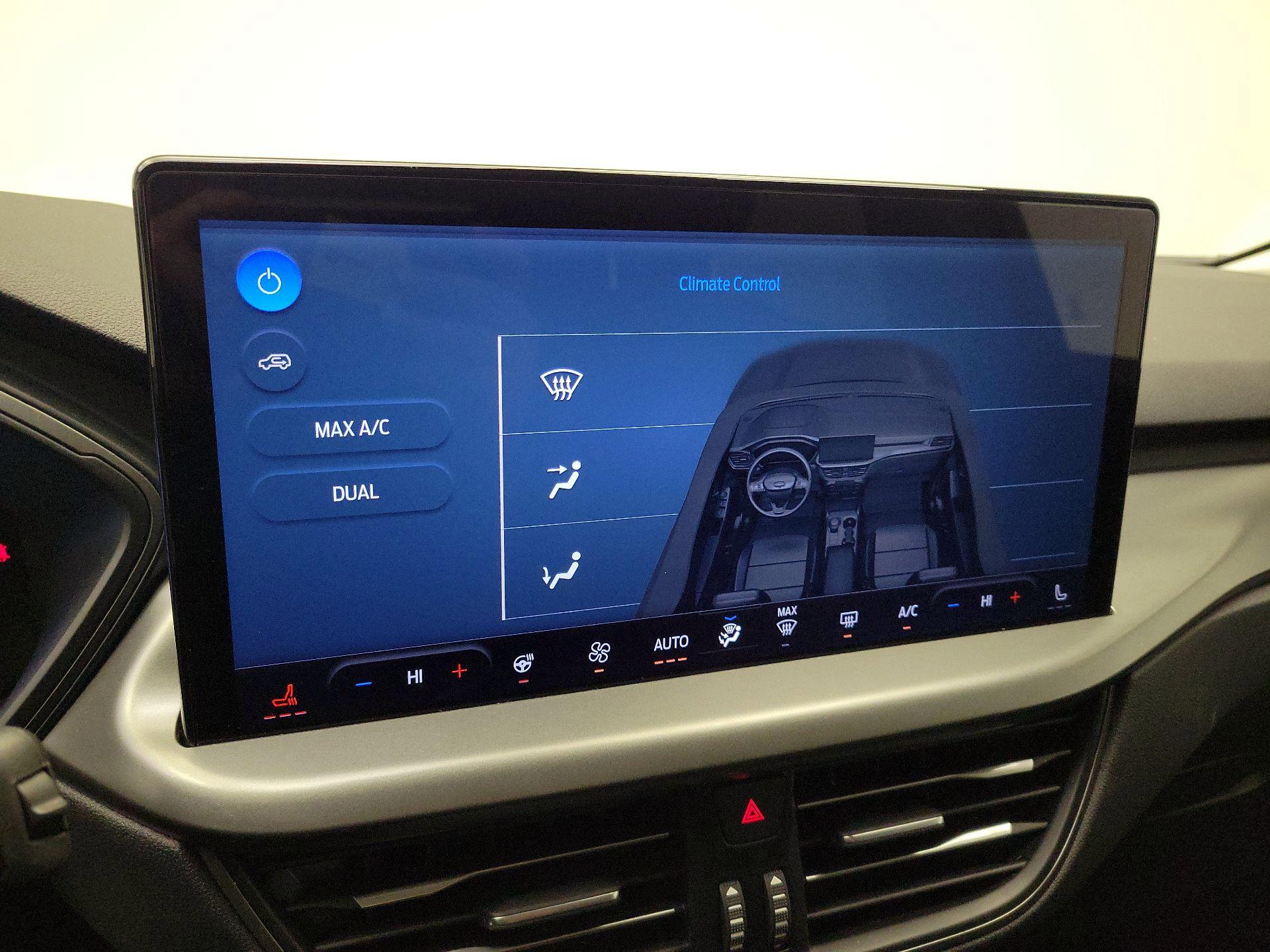 Thumbnail: 2023 Ford Escape - 17