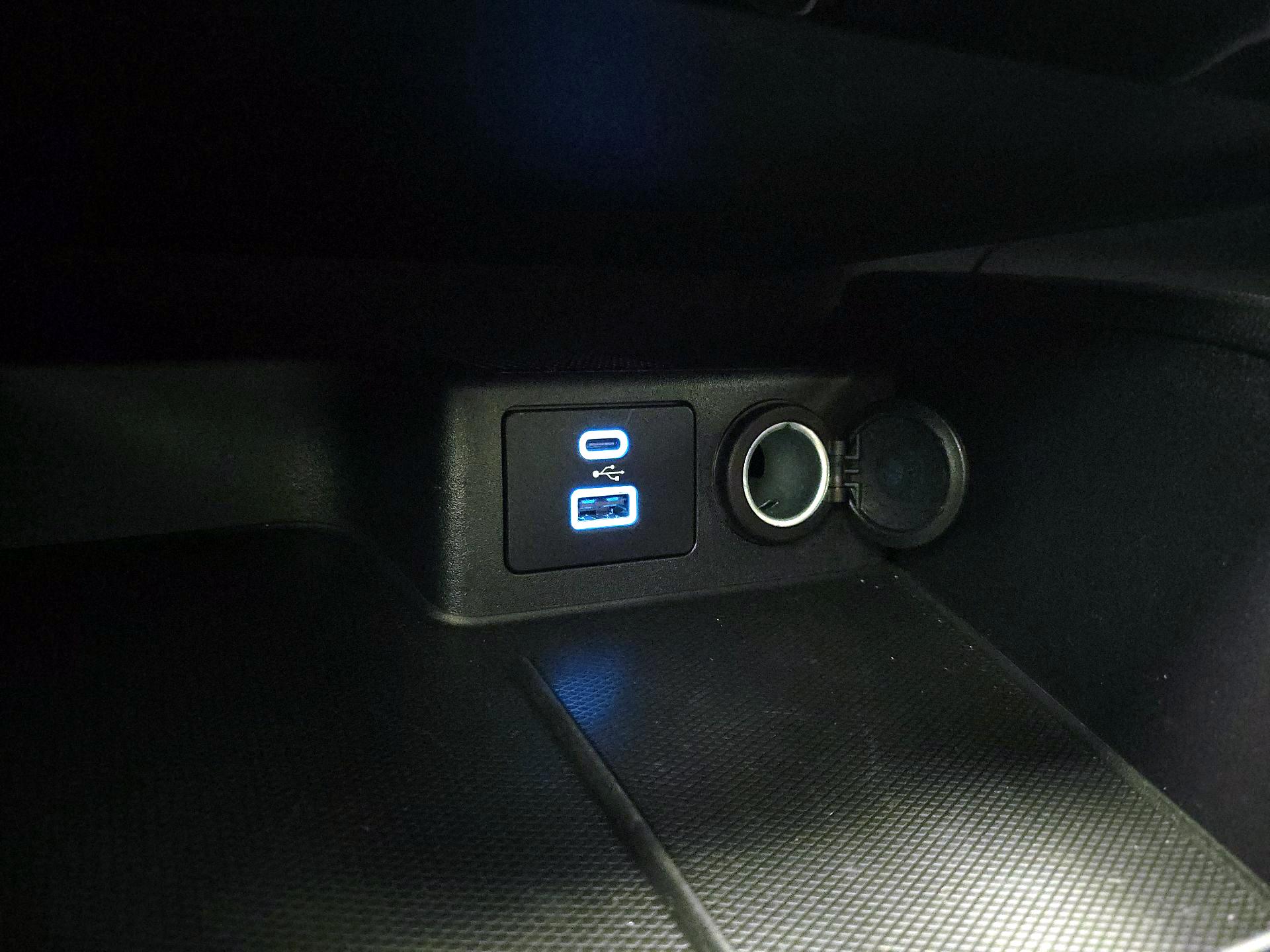 Thumbnail: 2023 Ford Escape - 19