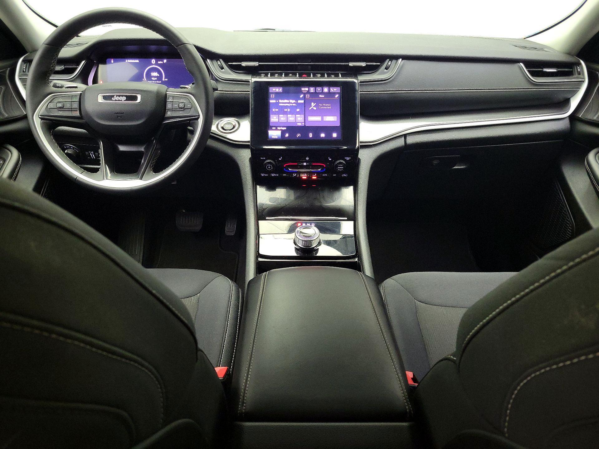 Thumbnail: 2023 Jeep Grand Cherokee - 9