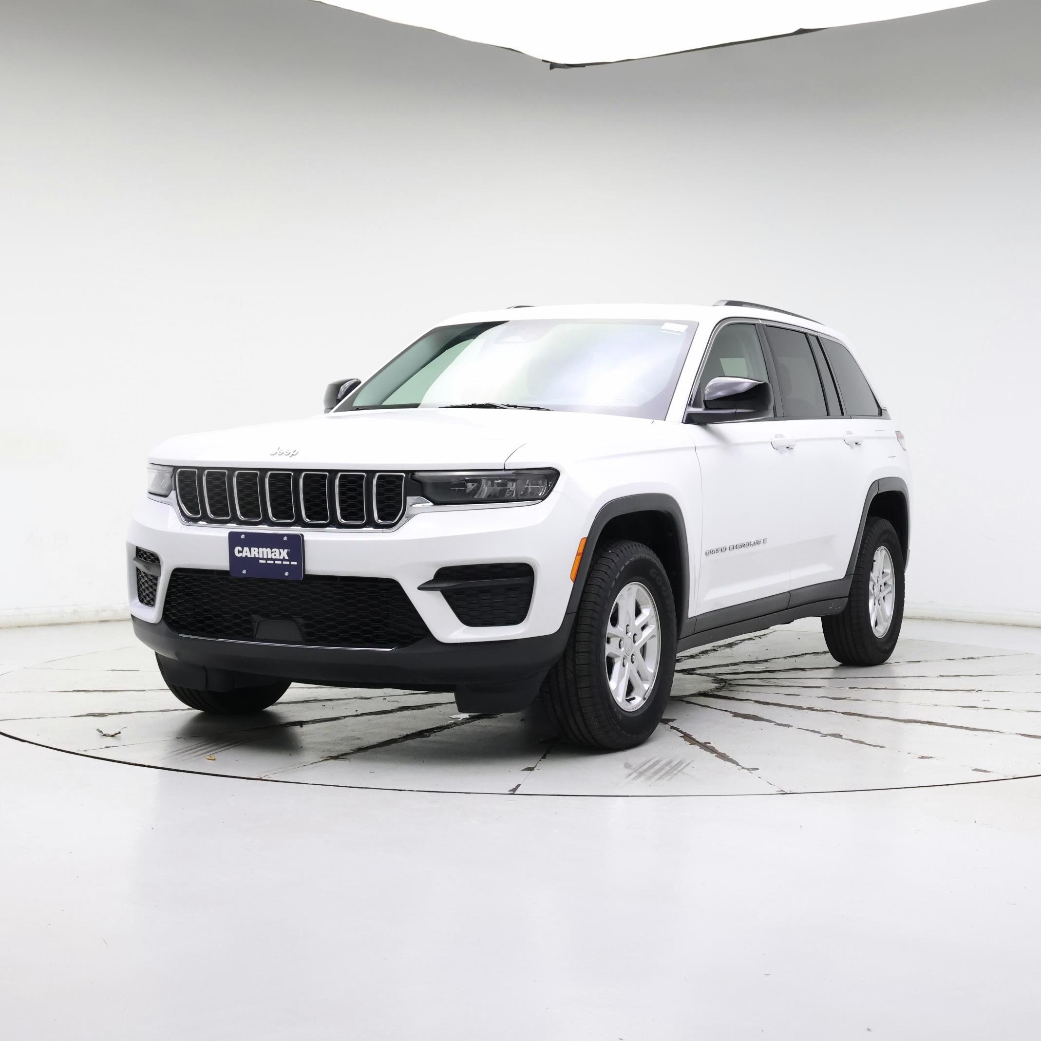 Thumbnail: 2023 Jeep Grand Cherokee - 4