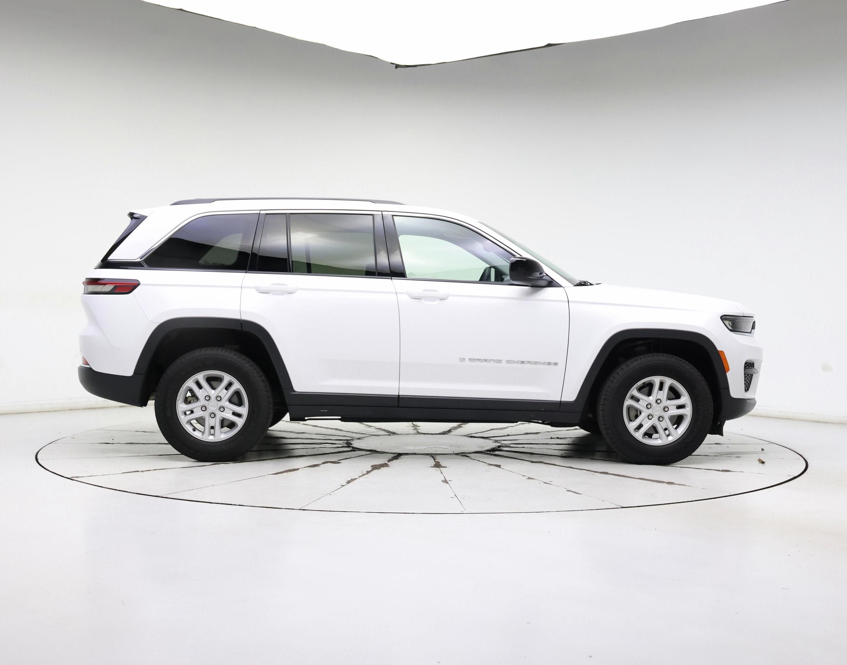 Thumbnail: 2023 Jeep Grand Cherokee - 7