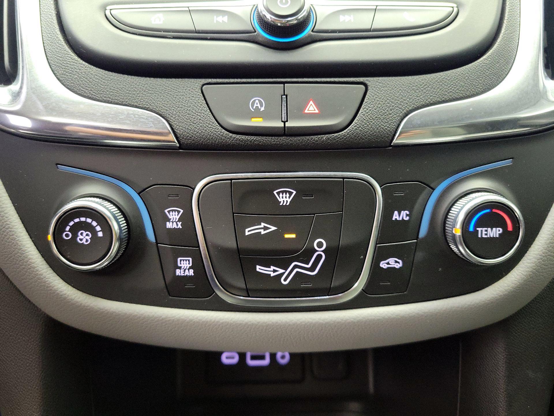 Thumbnail: 2023 Chevrolet Equinox - 15