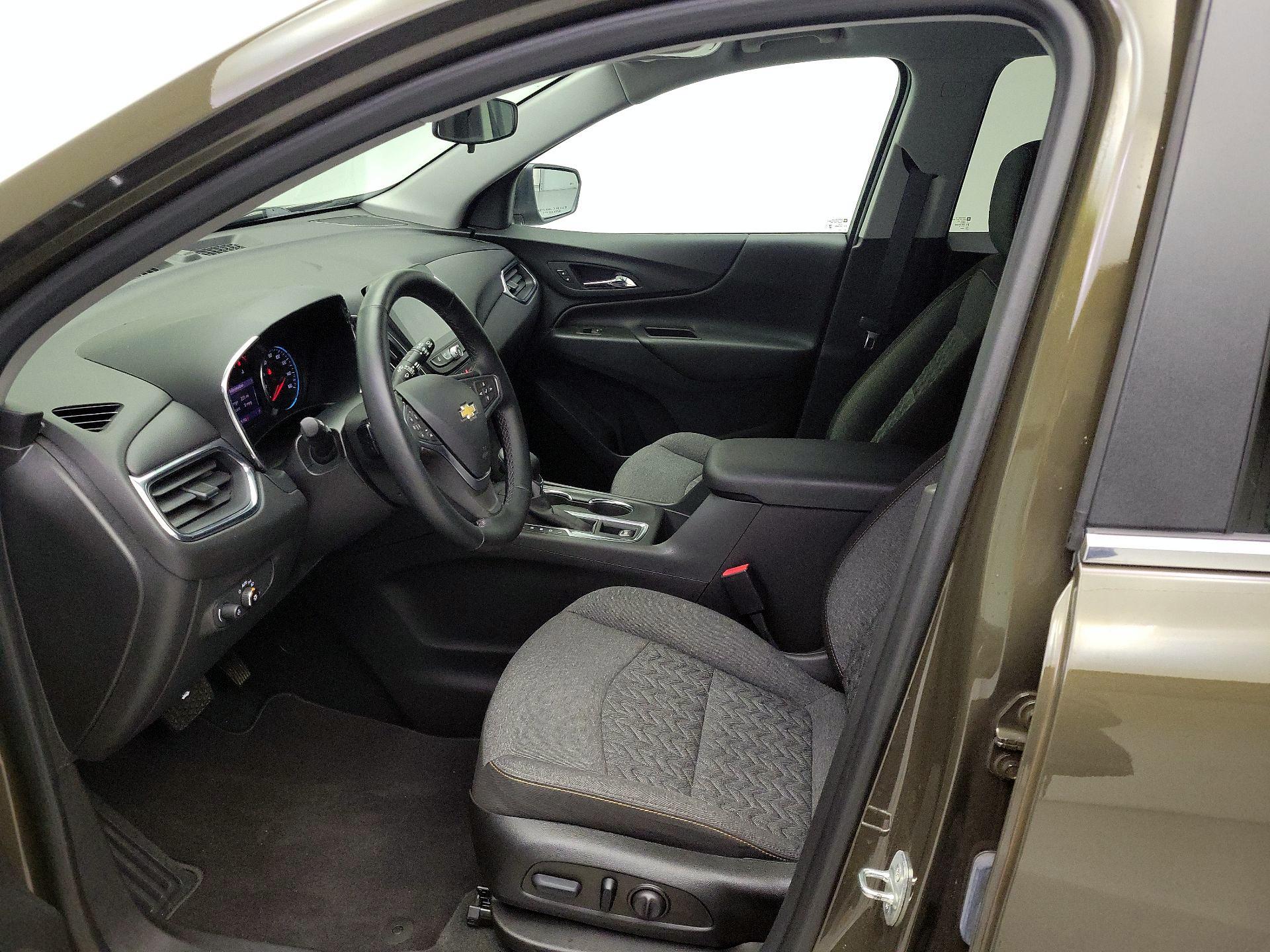Thumbnail: 2023 Chevrolet Equinox - 11
