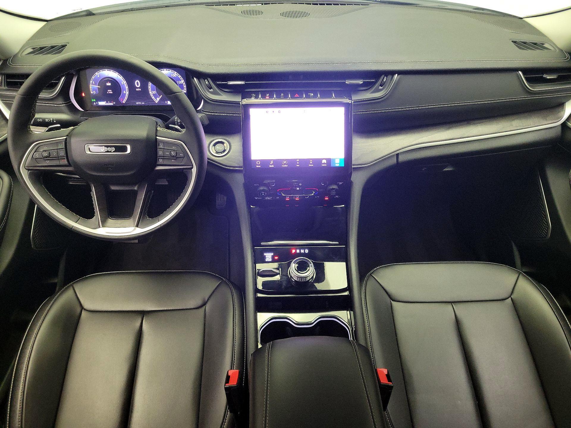Thumbnail: 2023 Jeep Grand Cherokee - 9