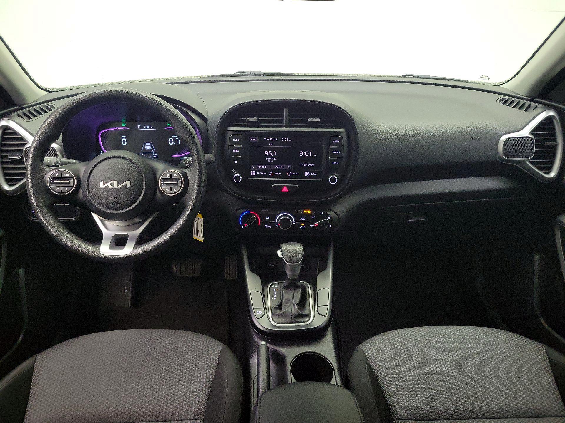 Thumbnail: 2023 Kia Soul - 9