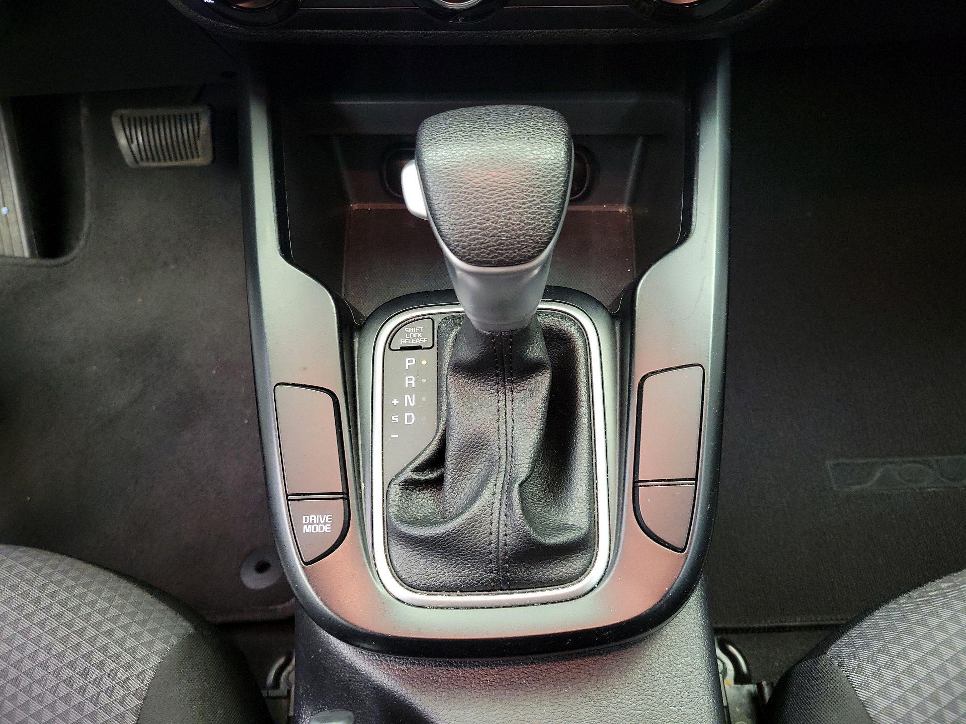 Thumbnail: 2023 Kia Soul - 17