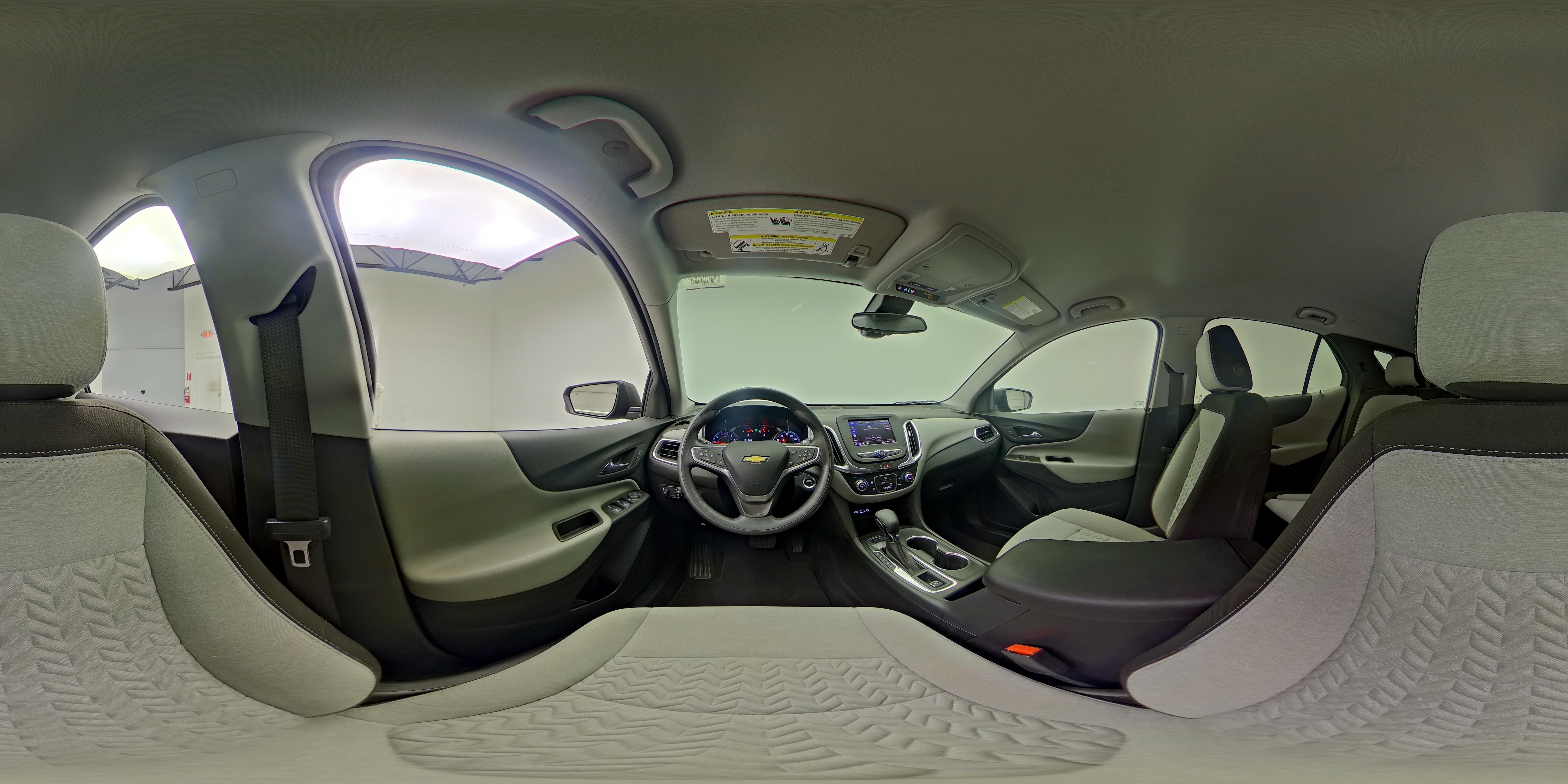 2023 Chevrolet Equinox LS - Photo 25