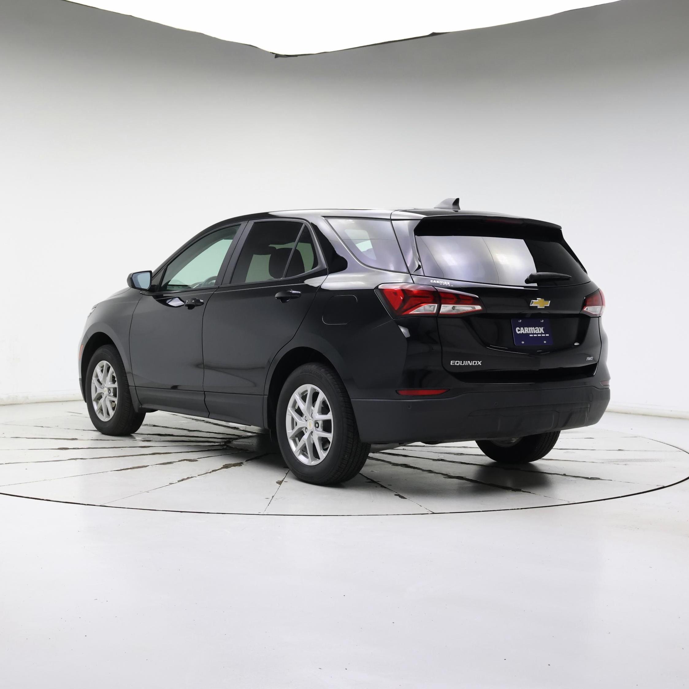 Thumbnail: 2023 Chevrolet Equinox - 2