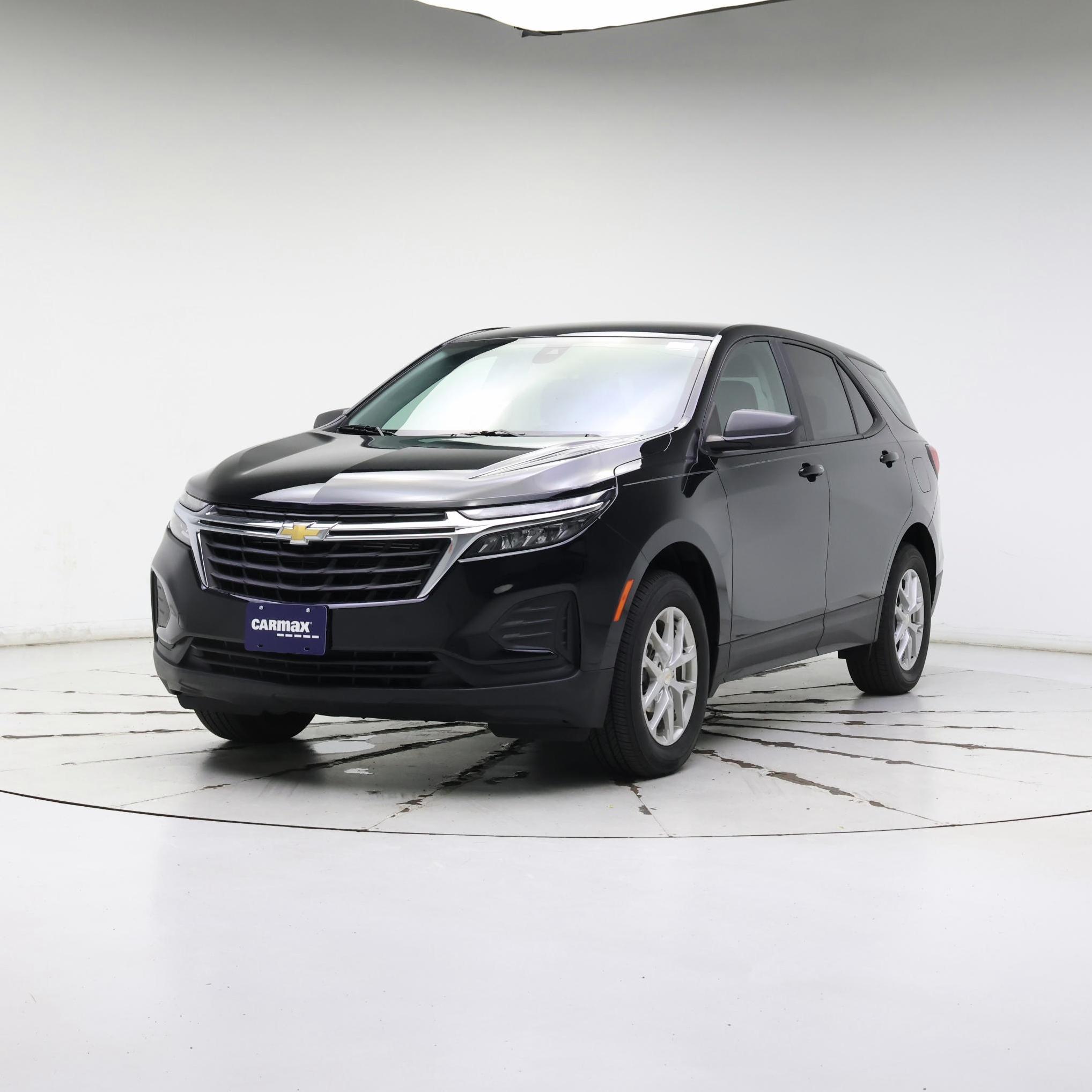 Thumbnail: 2023 Chevrolet Equinox - 4