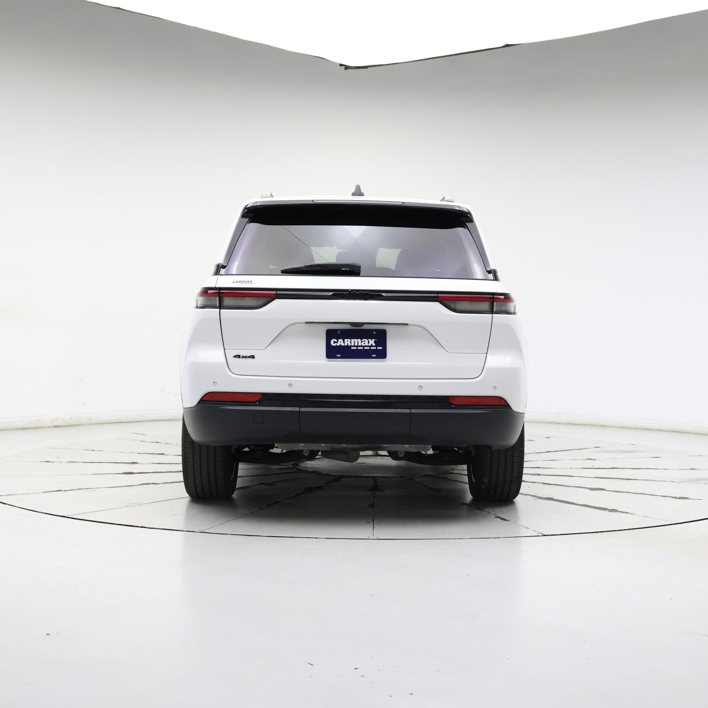 Thumbnail: 2023 Jeep Grand Cherokee - 6