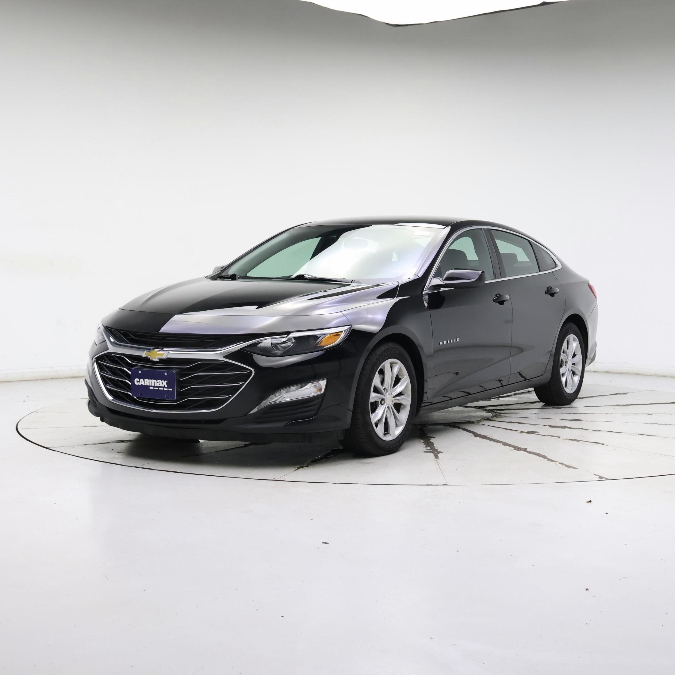 Thumbnail: 2023 Chevrolet Malibu - 4