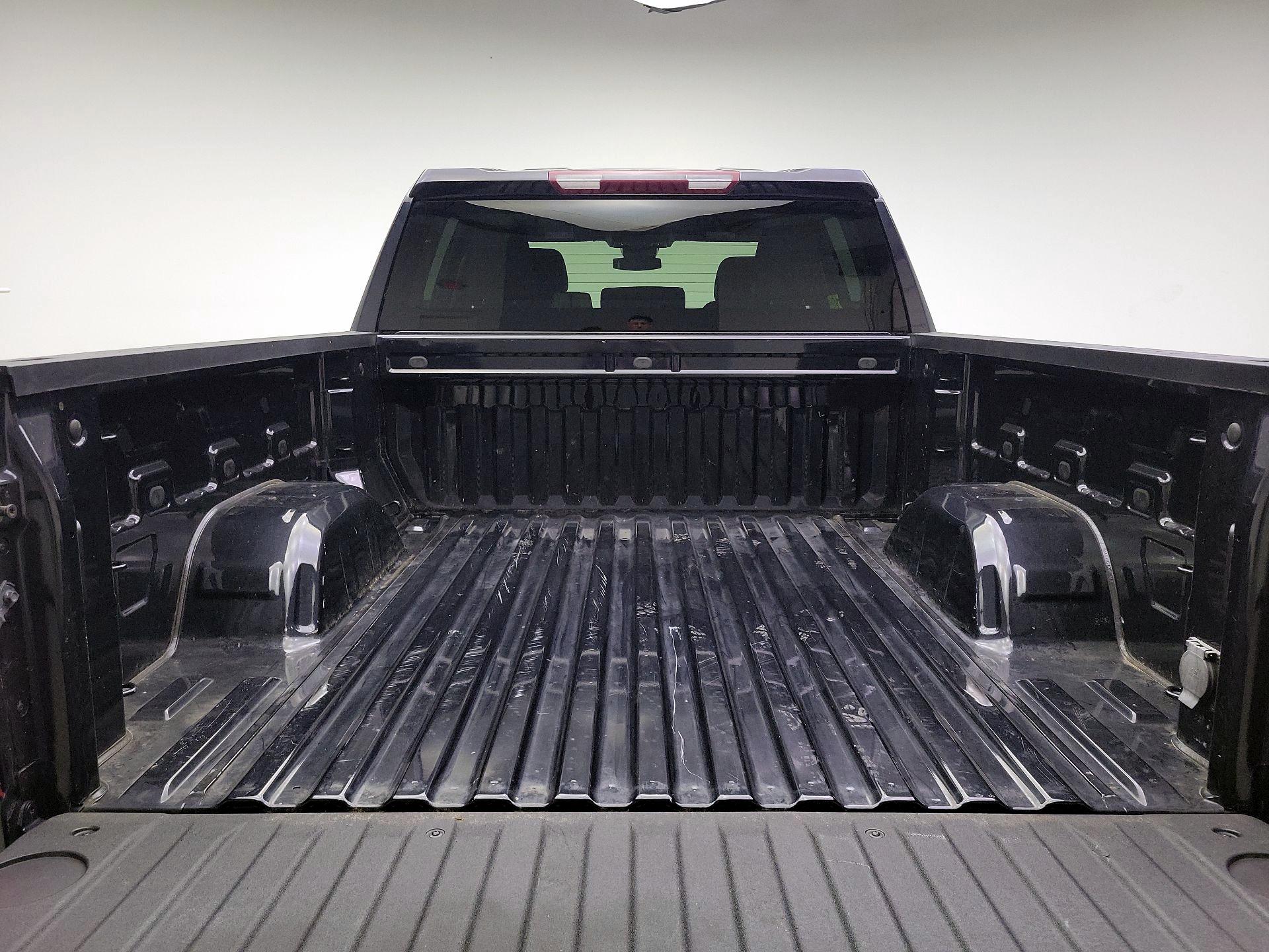 Thumbnail: 2022 Chevrolet Silverado 1500 - 20