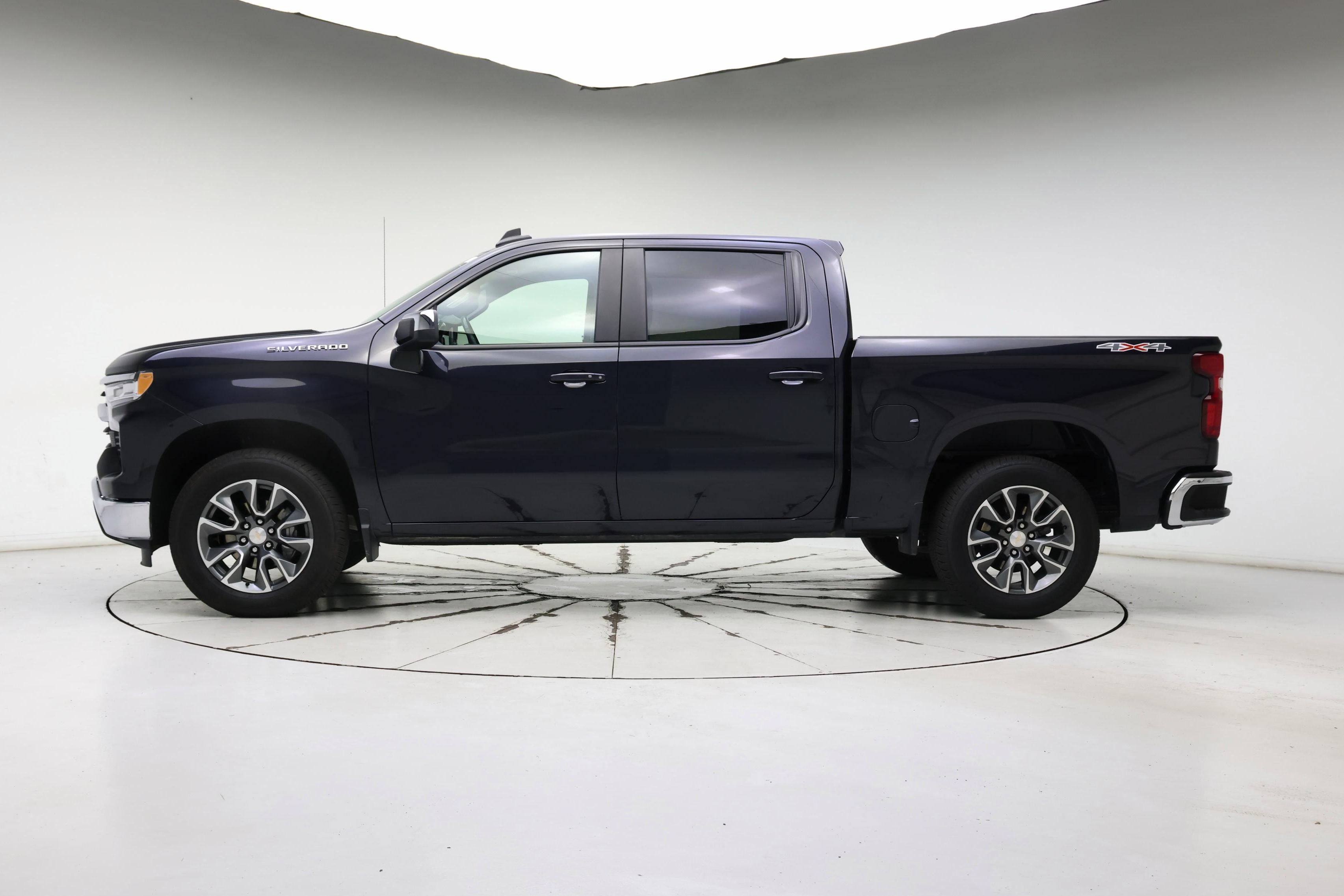 Thumbnail: 2022 Chevrolet Silverado 1500 - 3