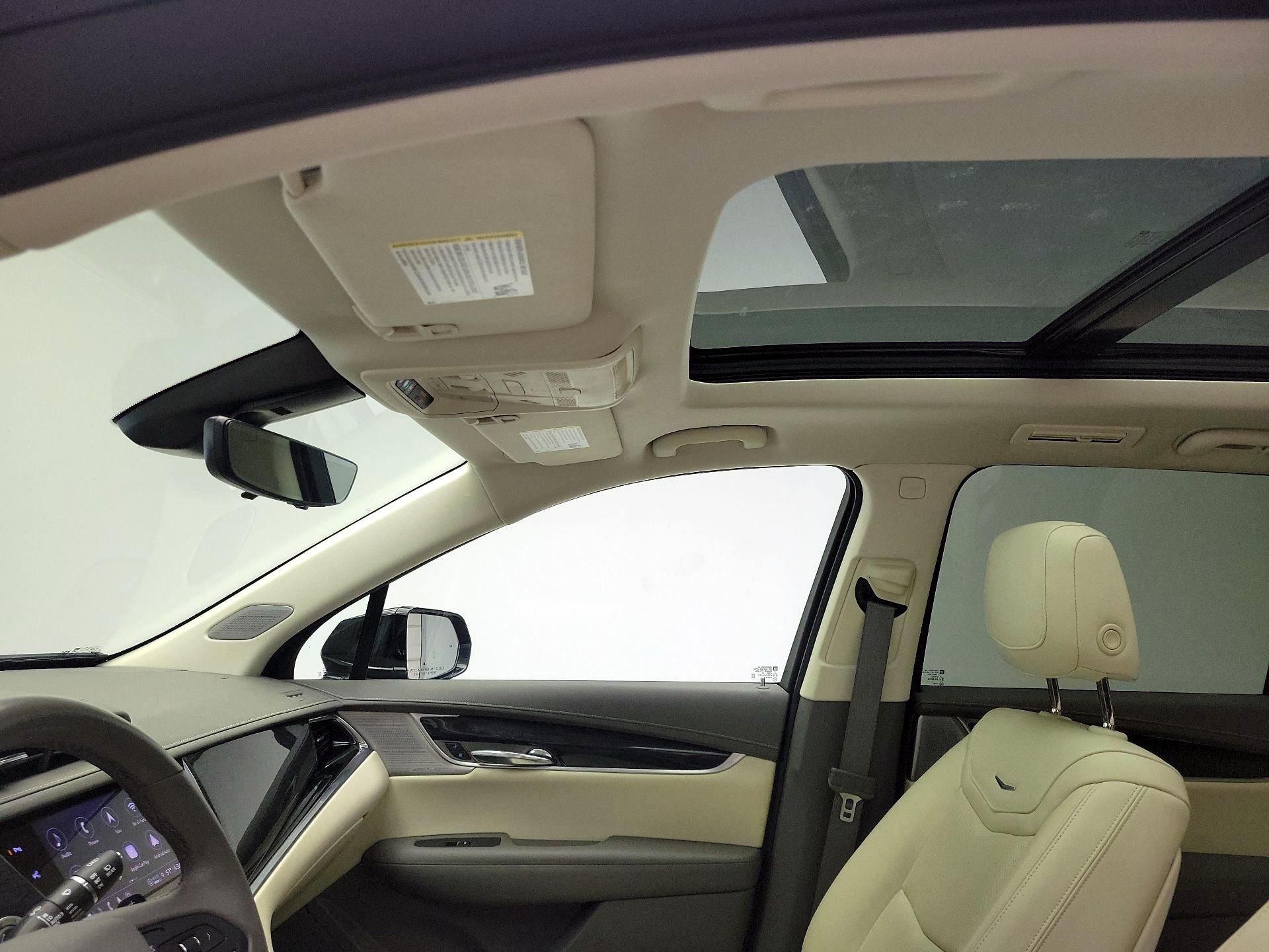 Thumbnail: 2023 Cadillac XT6 - 20
