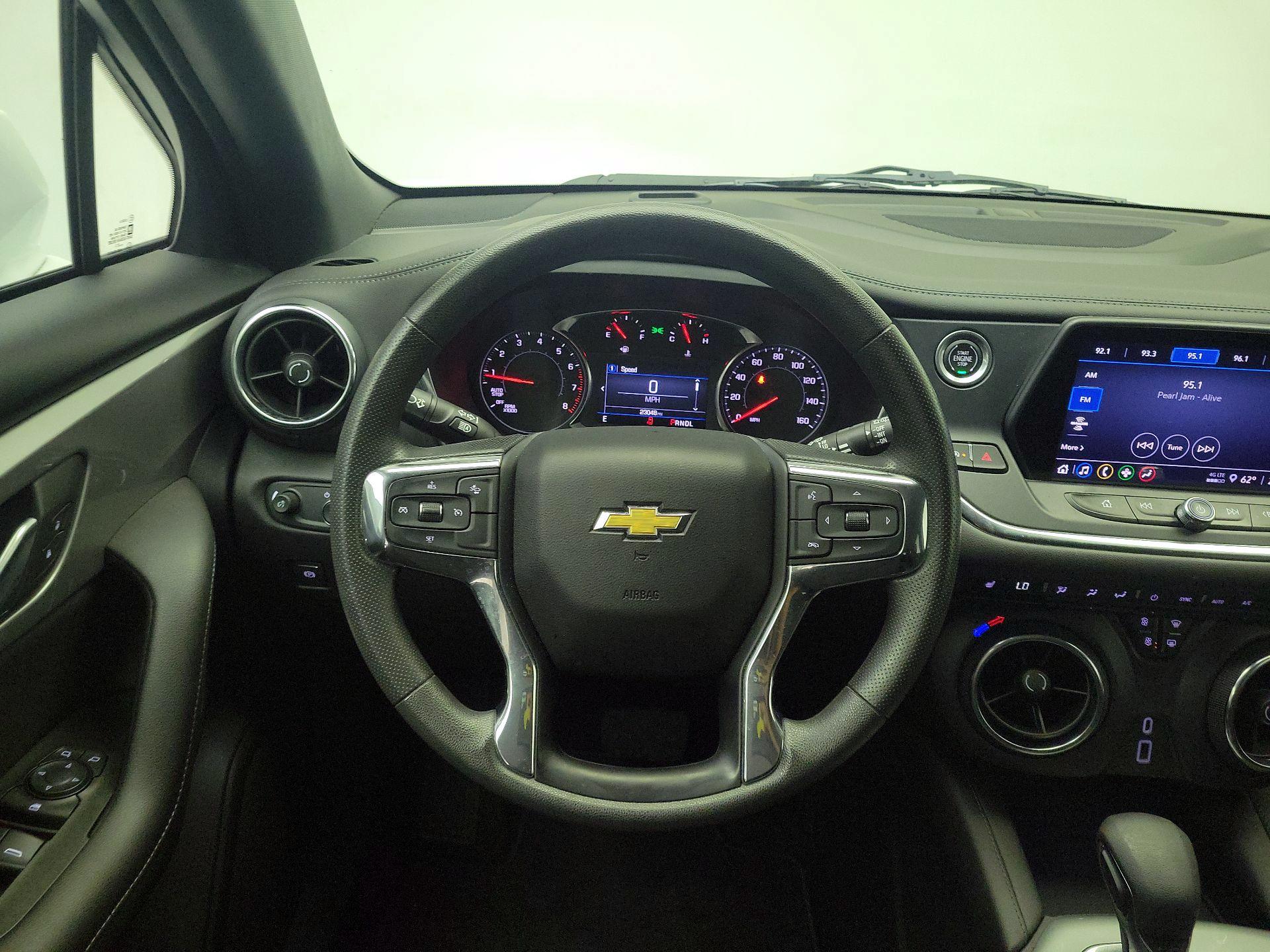 Thumbnail: 2022 Chevrolet Blazer - 10