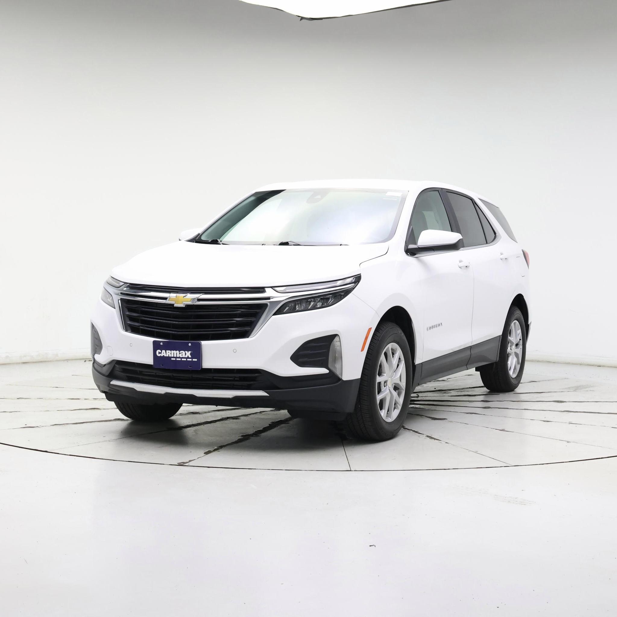Thumbnail: 2023 Chevrolet Equinox - 4