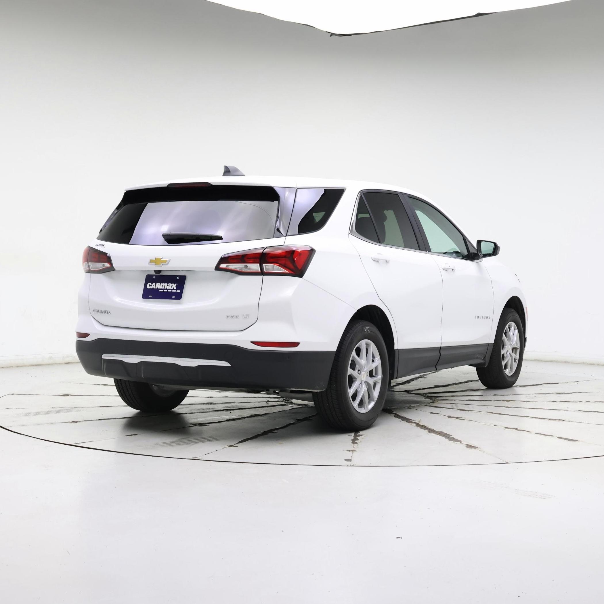 Thumbnail: 2023 Chevrolet Equinox - 8