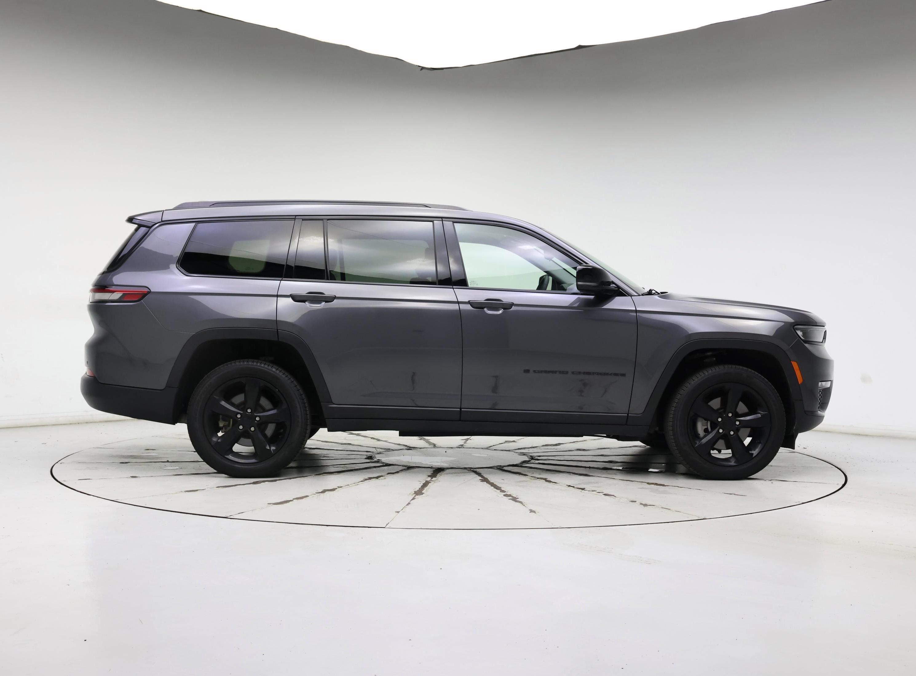 Thumbnail: 2023 Jeep Grand Cherokee L - 7