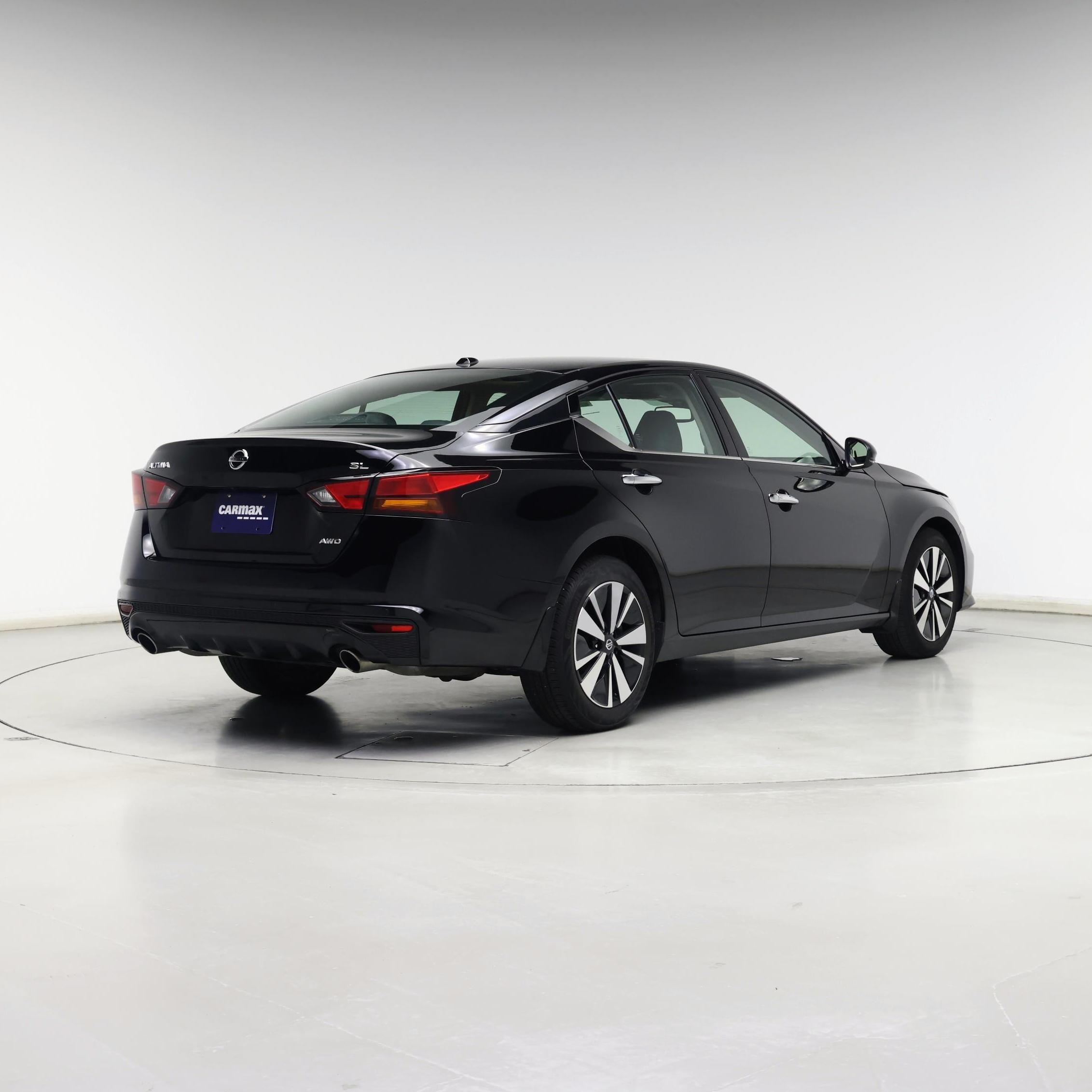 Thumbnail: 2020 Nissan Altima - 8