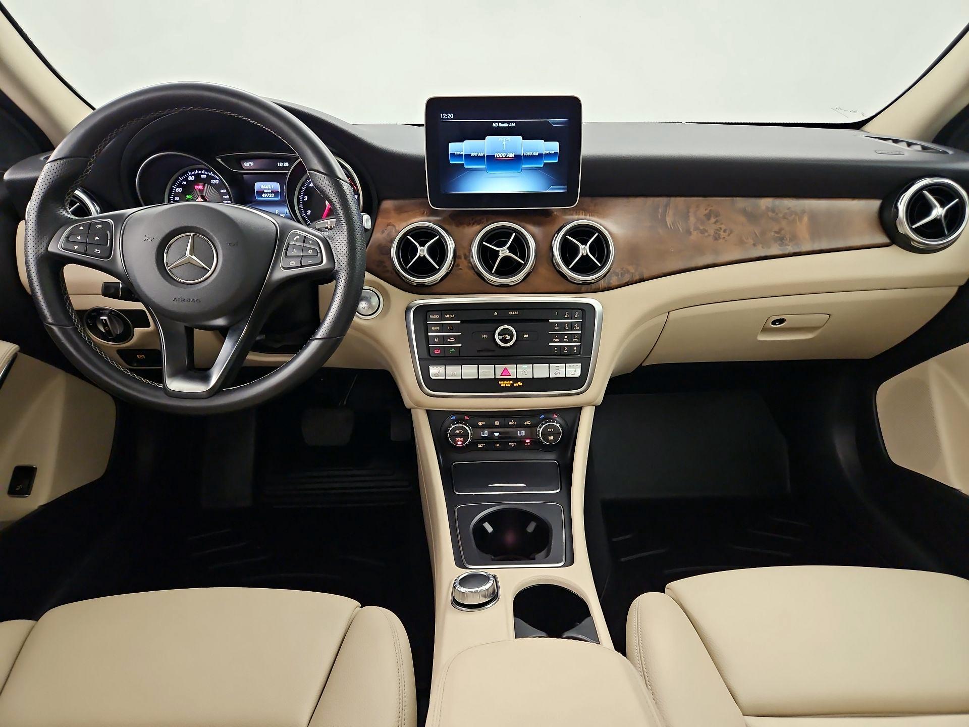 Thumbnail: 2020 Mercedes-Benz GLA - 9