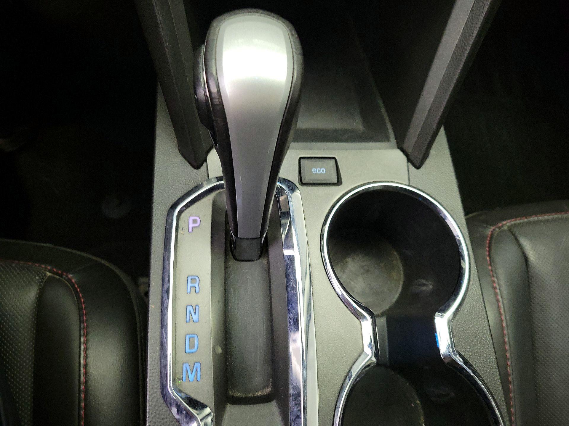 Thumbnail: 2015 Chevrolet Equinox - 16