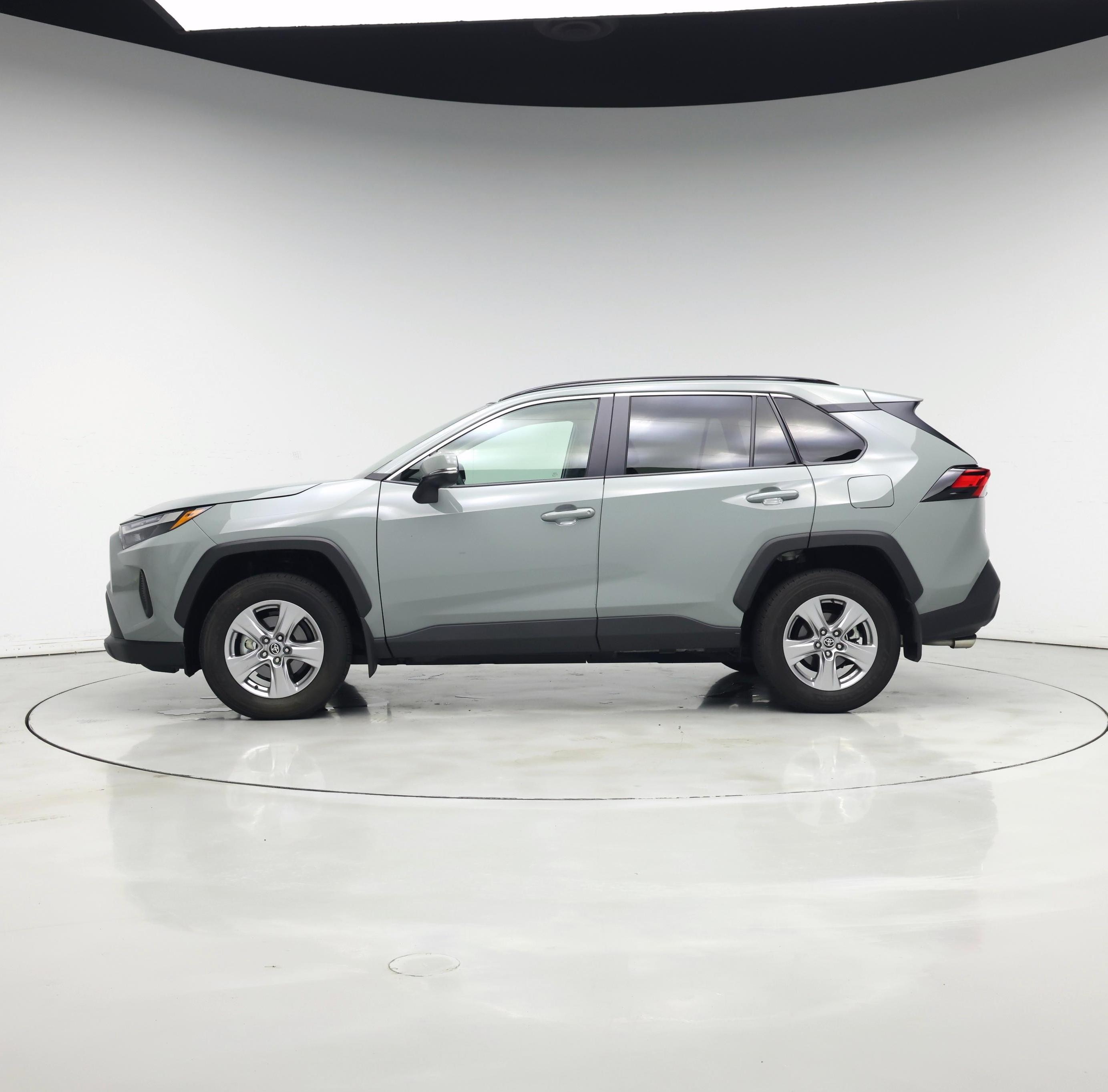Thumbnail: 2023 Toyota RAV4 - 3