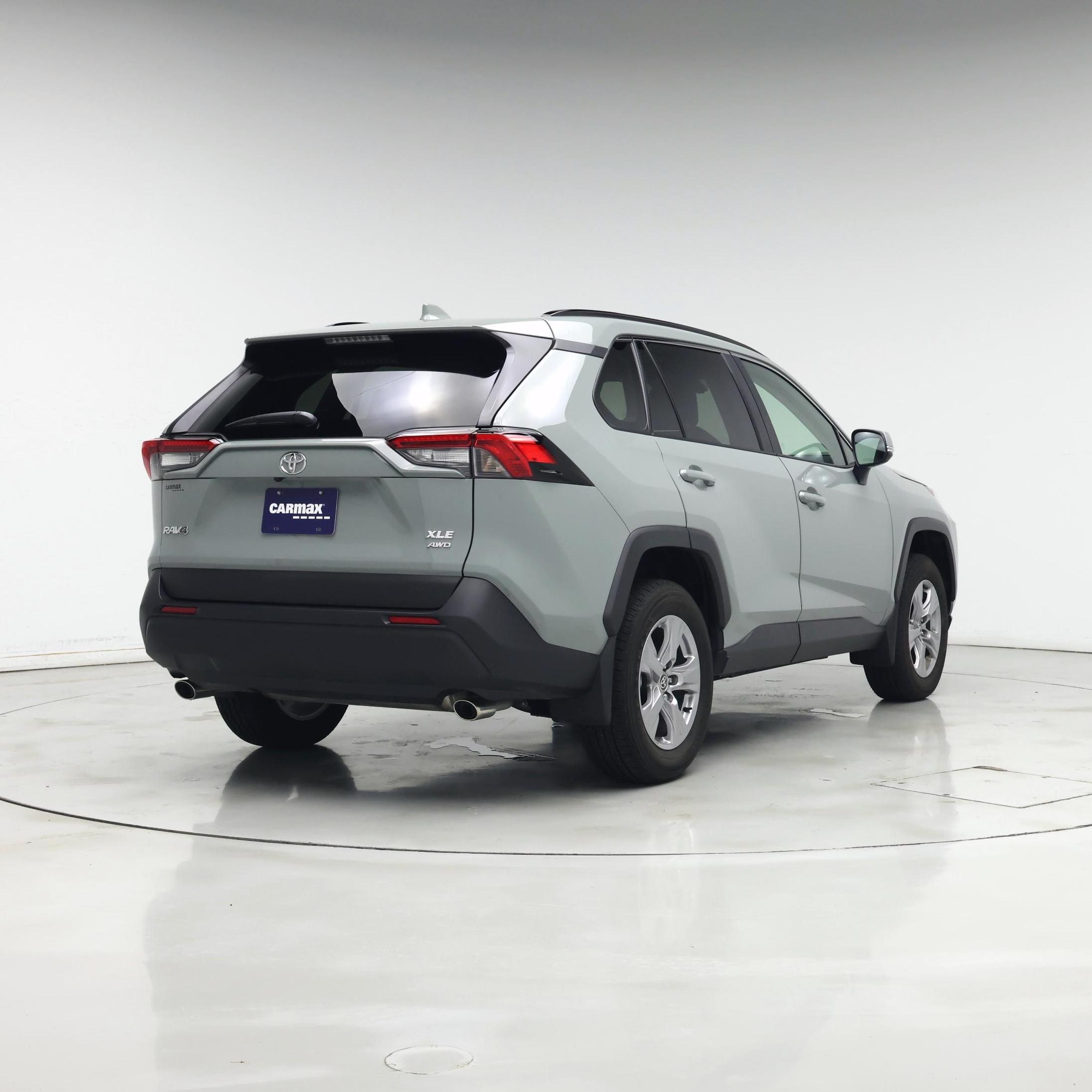 Thumbnail: 2023 Toyota RAV4 - 8