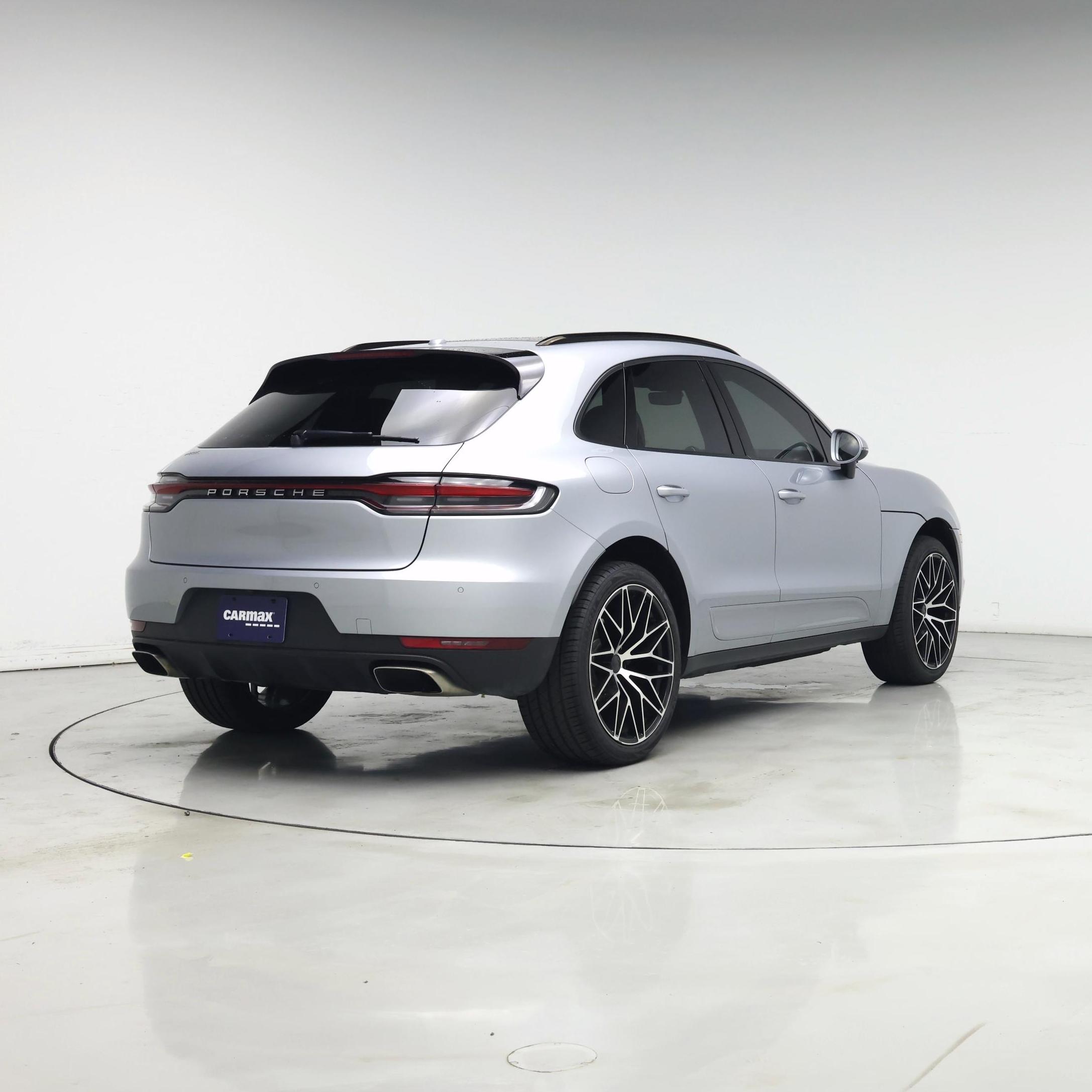 Thumbnail: 2020 Porsche Macan - 8