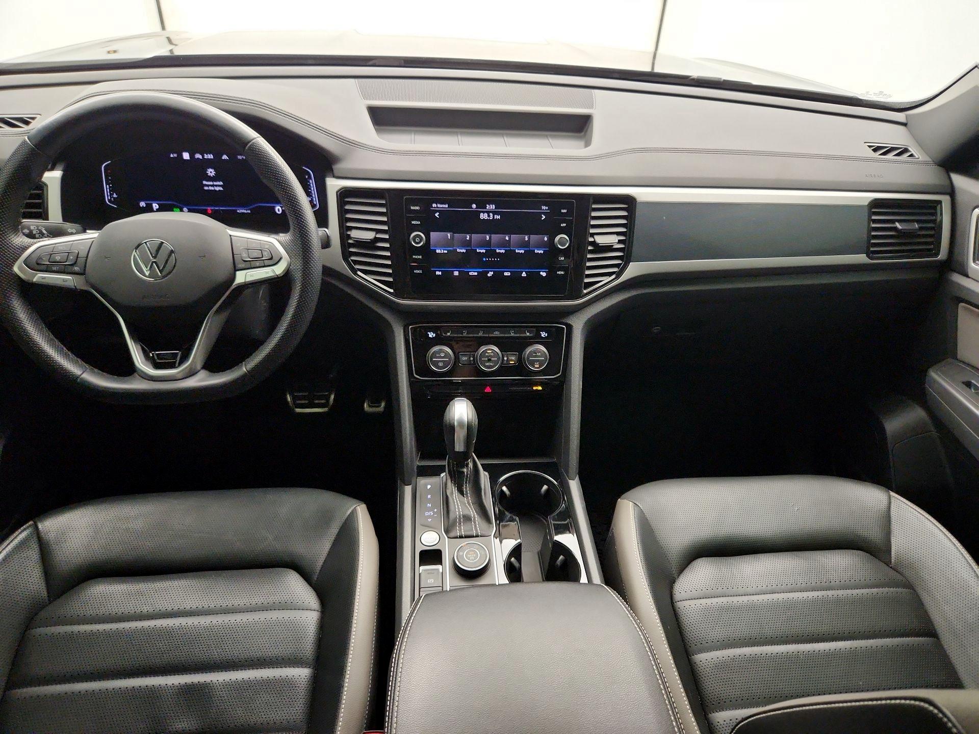 Thumbnail: 2023 Volkswagen Atlas - 9