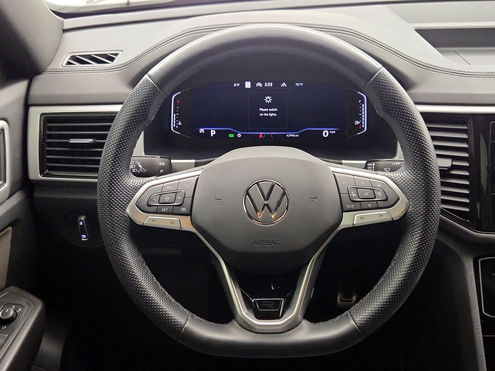 Thumbnail: 2023 Volkswagen Atlas - 10