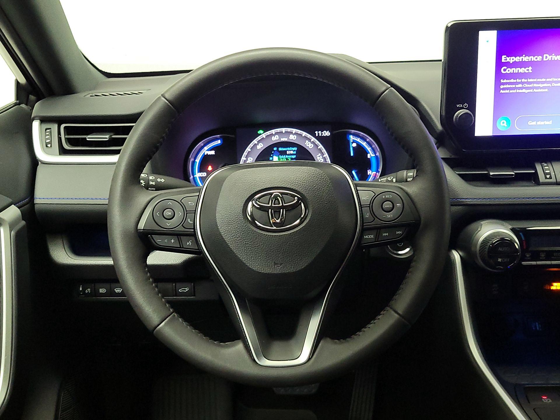 Thumbnail: 2025 Toyota RAV4 - 10