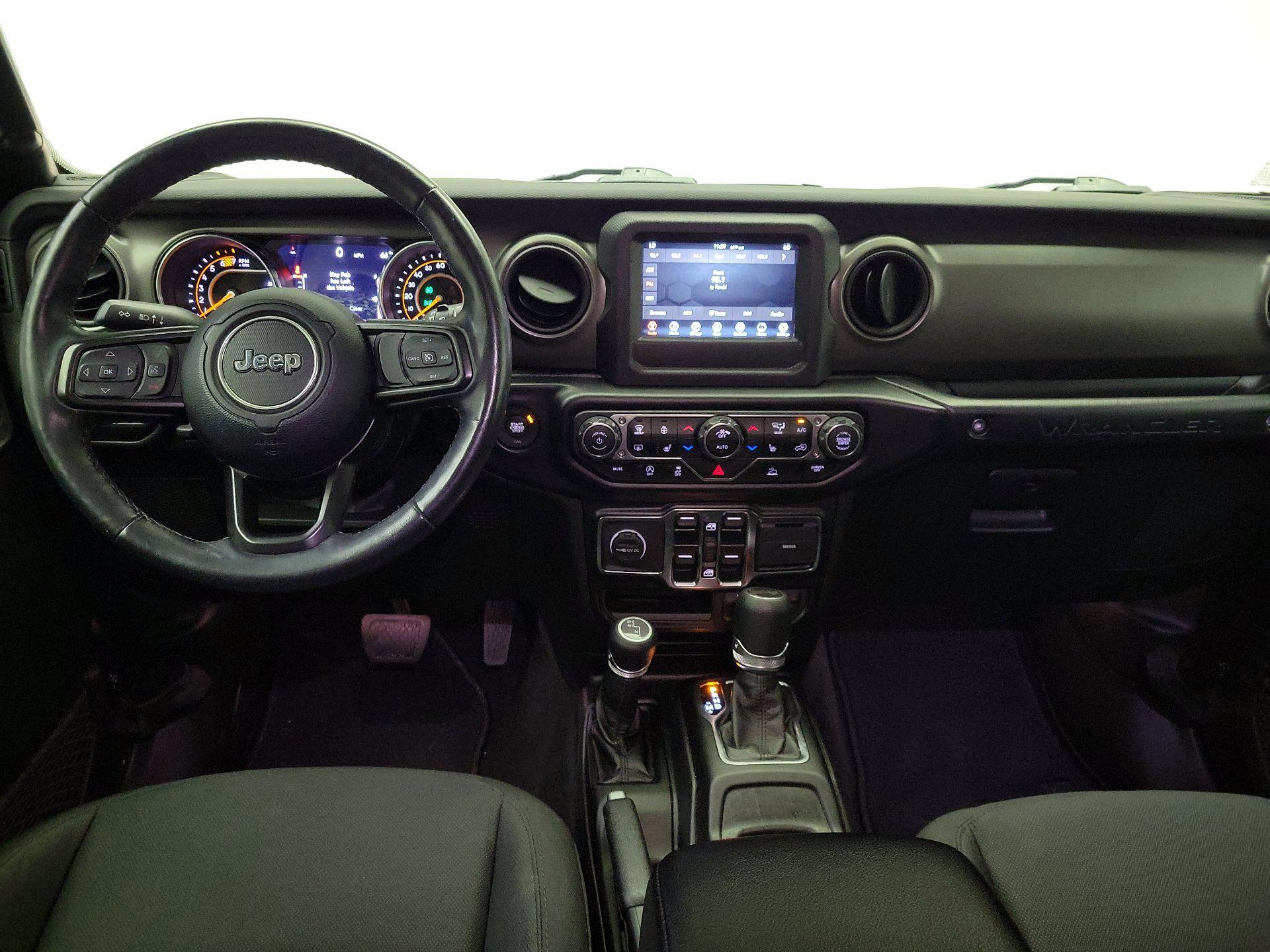 Thumbnail: 2021 Jeep Wrangler - 9