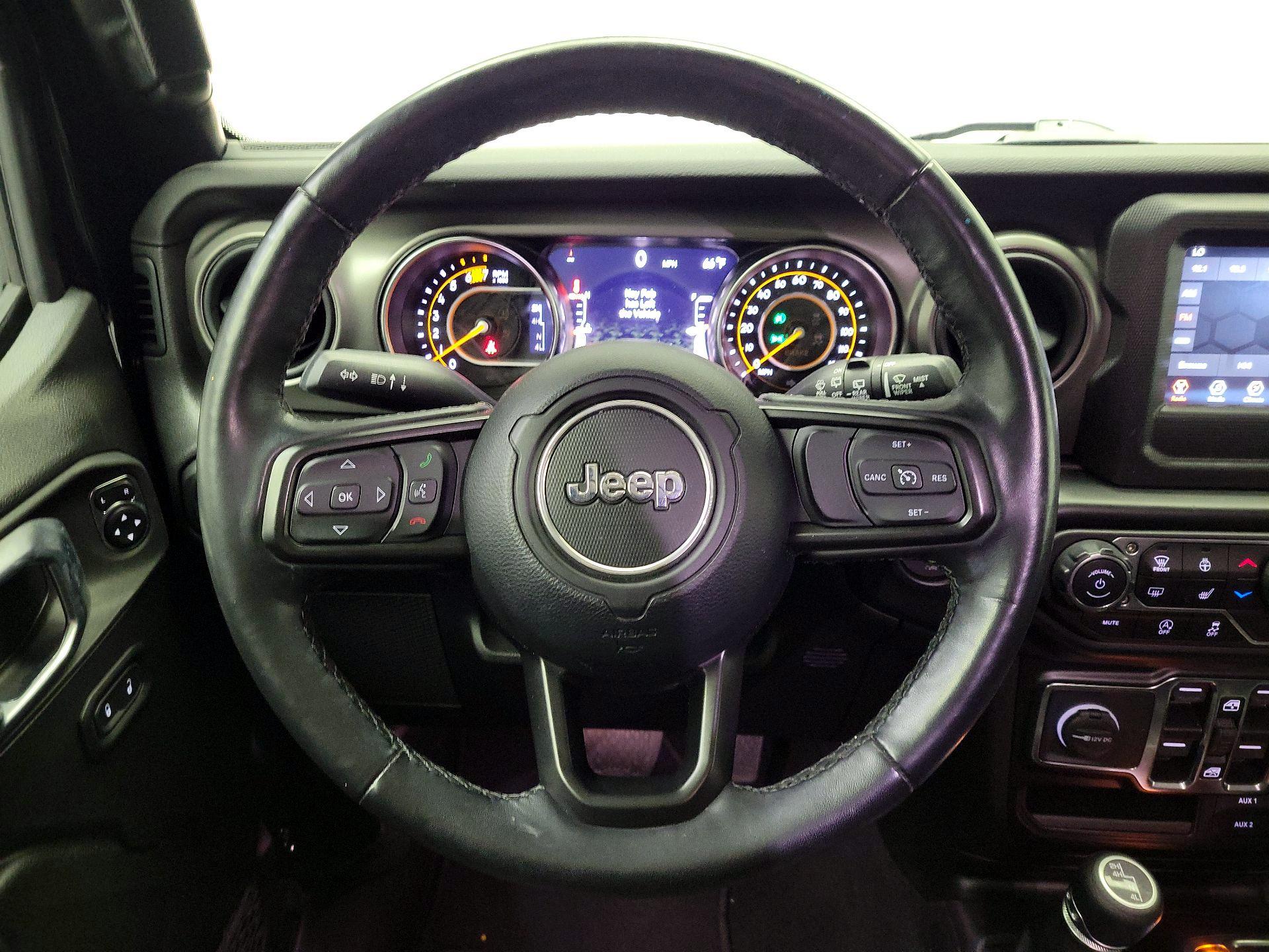 Thumbnail: 2021 Jeep Wrangler - 10