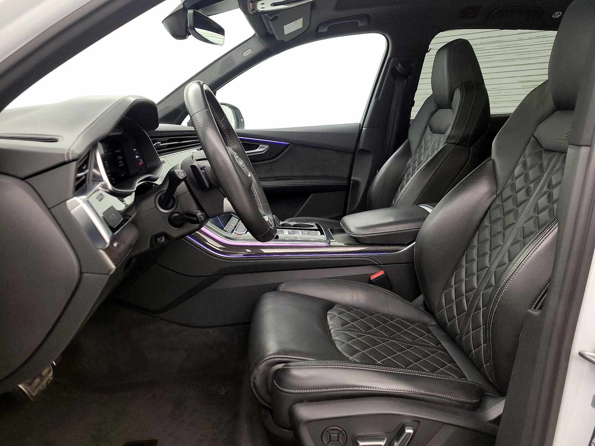 Thumbnail: 2021 Audi SQ7 - 11