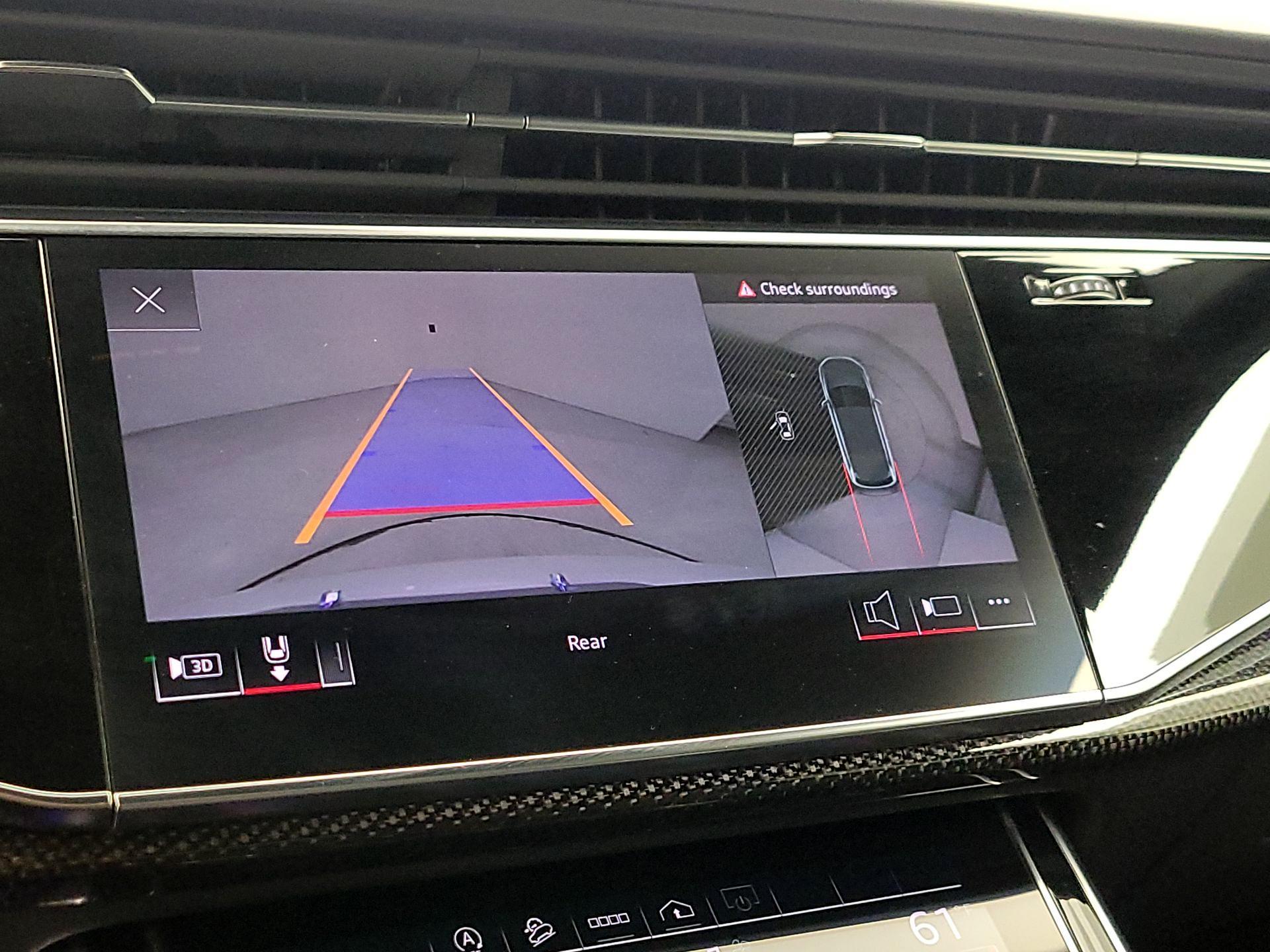 Thumbnail: 2021 Audi SQ7 - 15