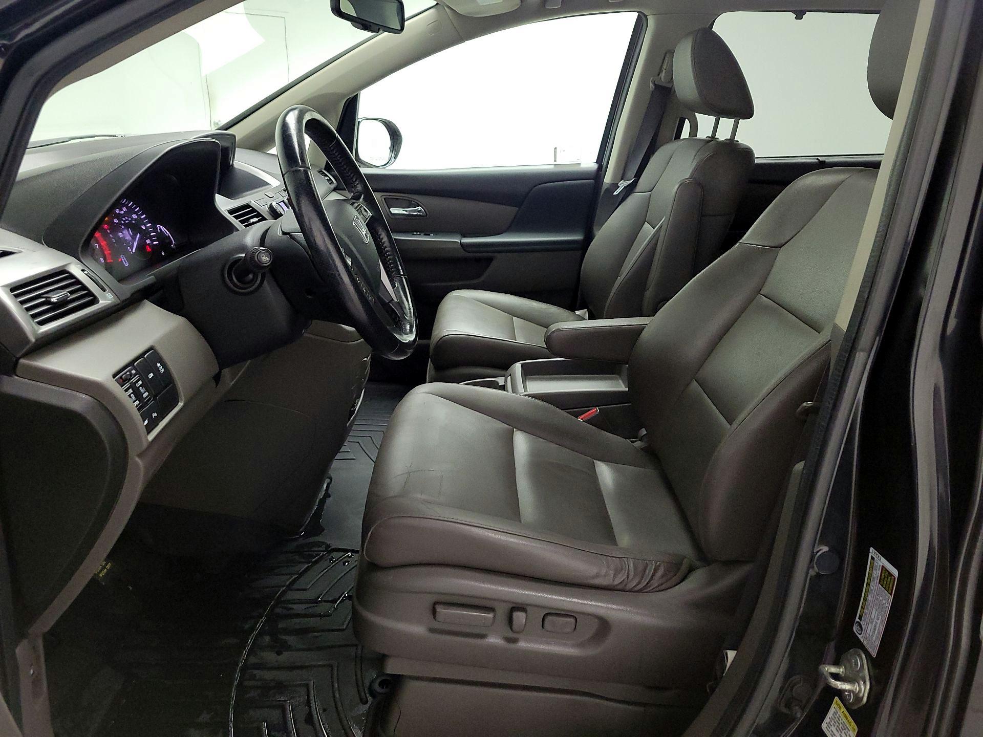 Thumbnail: 2014 Honda Odyssey - 11