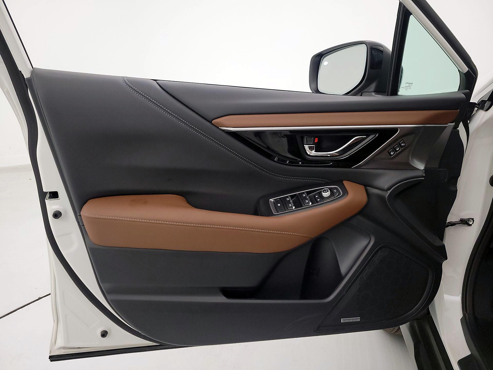 Thumbnail: 2022 Subaru Outback - 12
