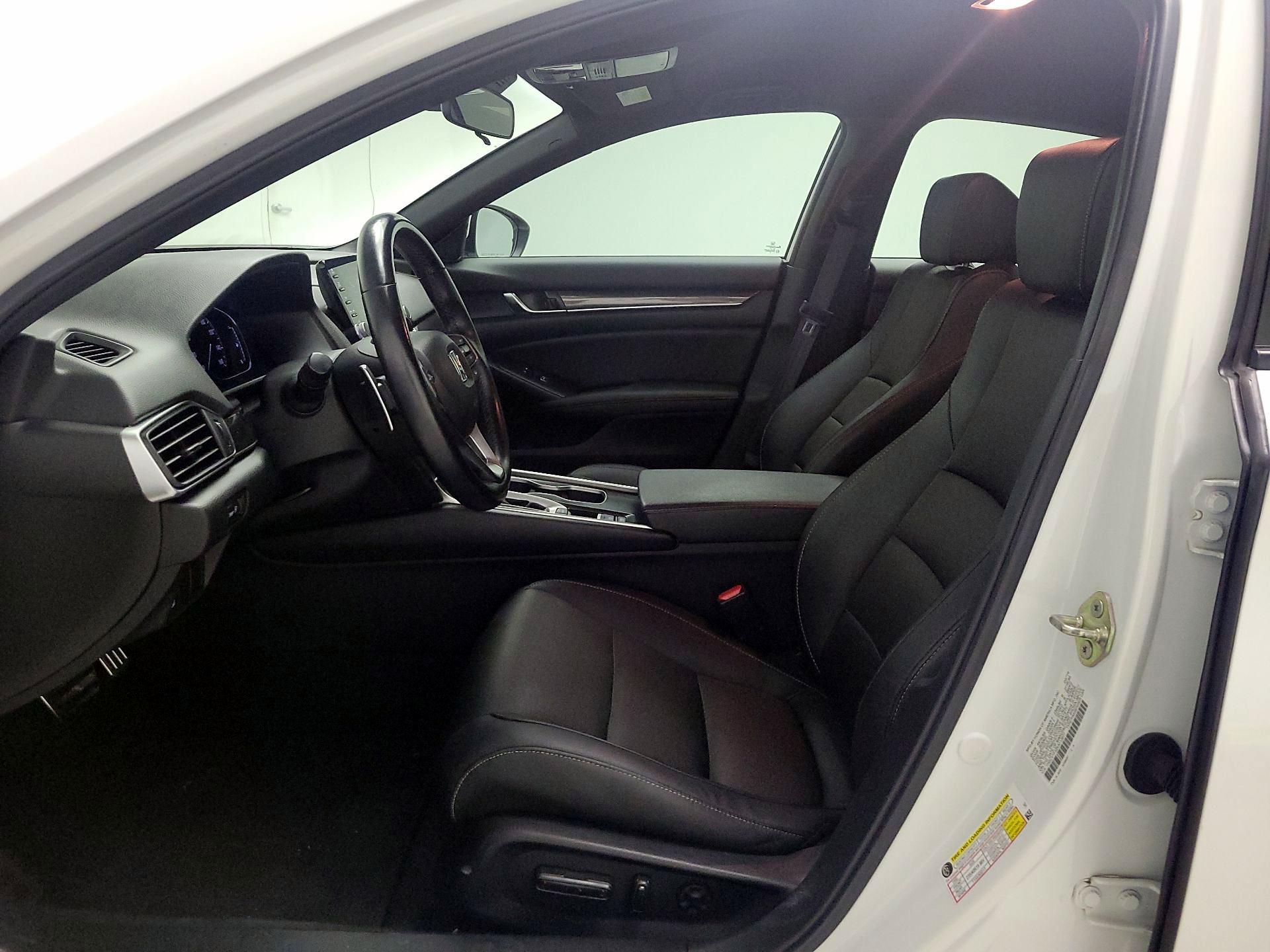 Thumbnail: 2019 Honda Accord - 11