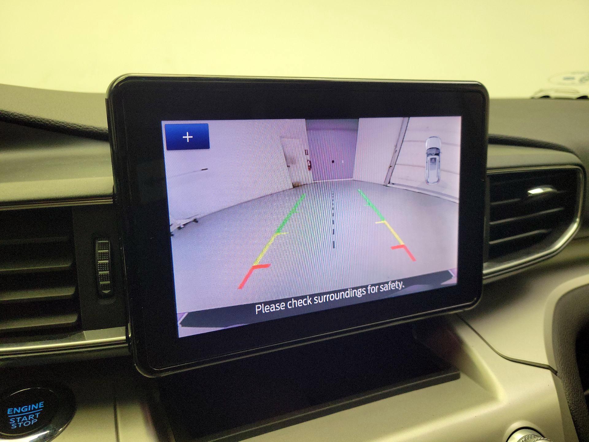 Thumbnail: 2022 Ford Explorer - 15